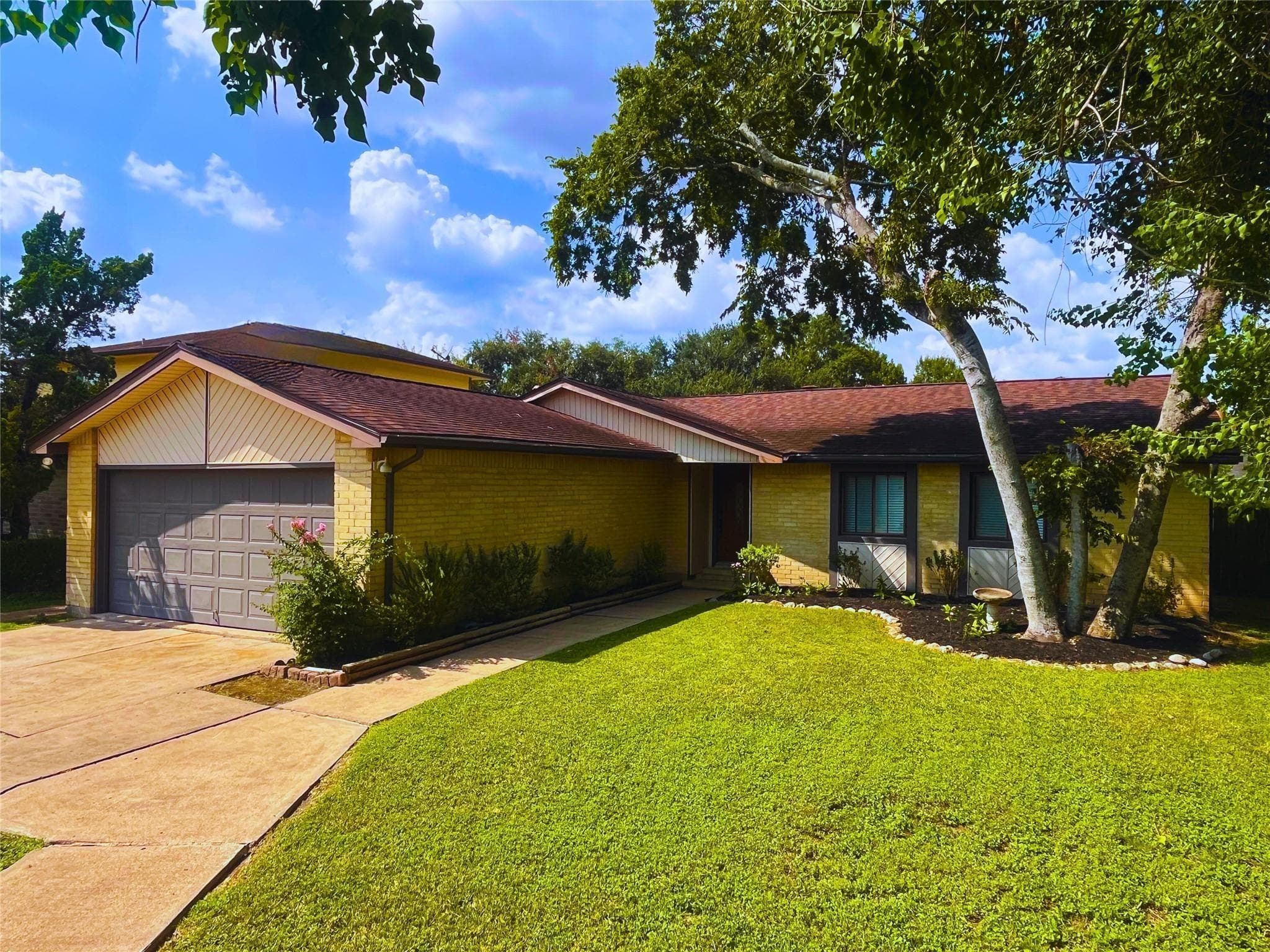 13930 Old Village Lane