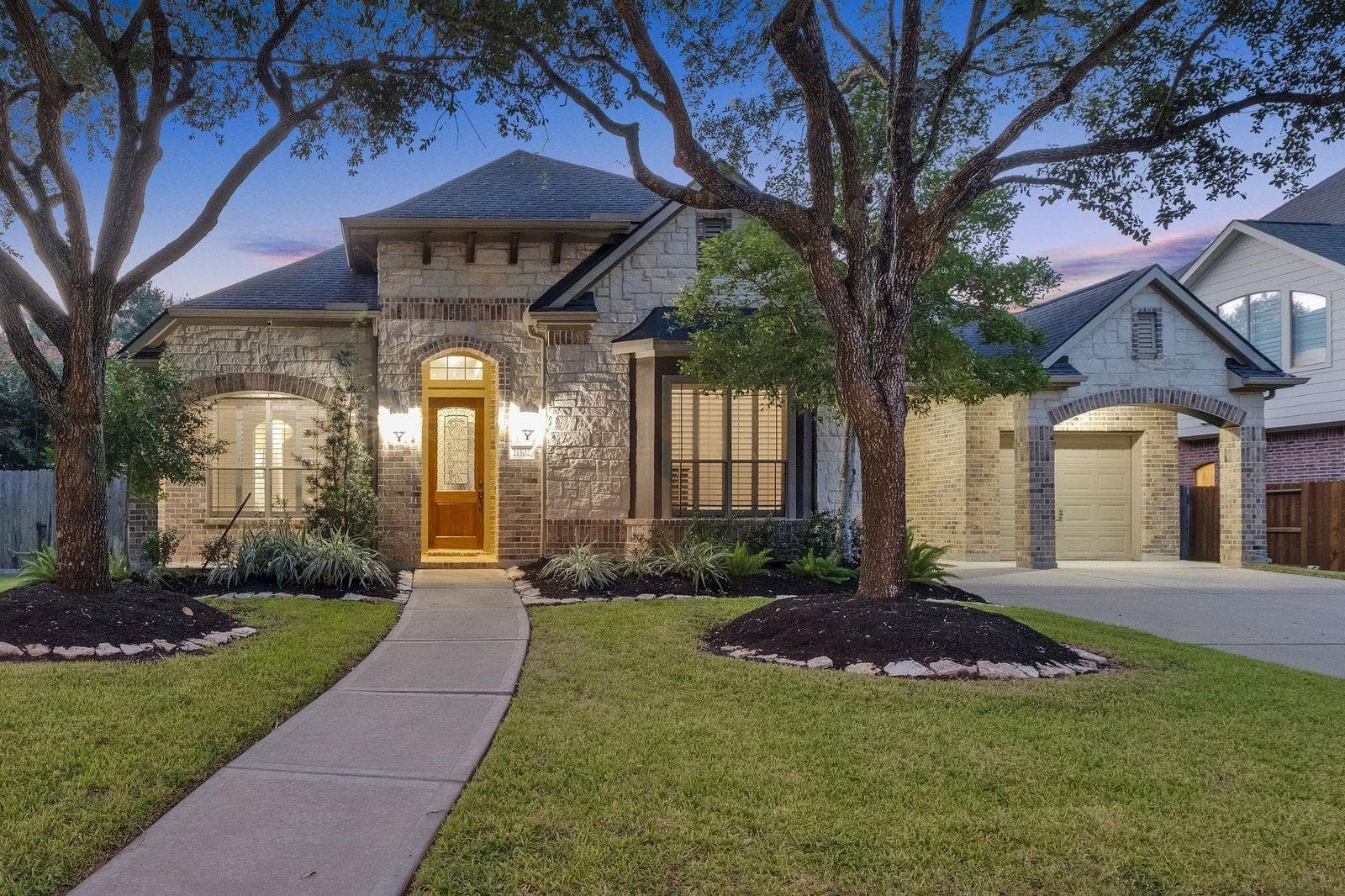 21502 Briar Landing Lane