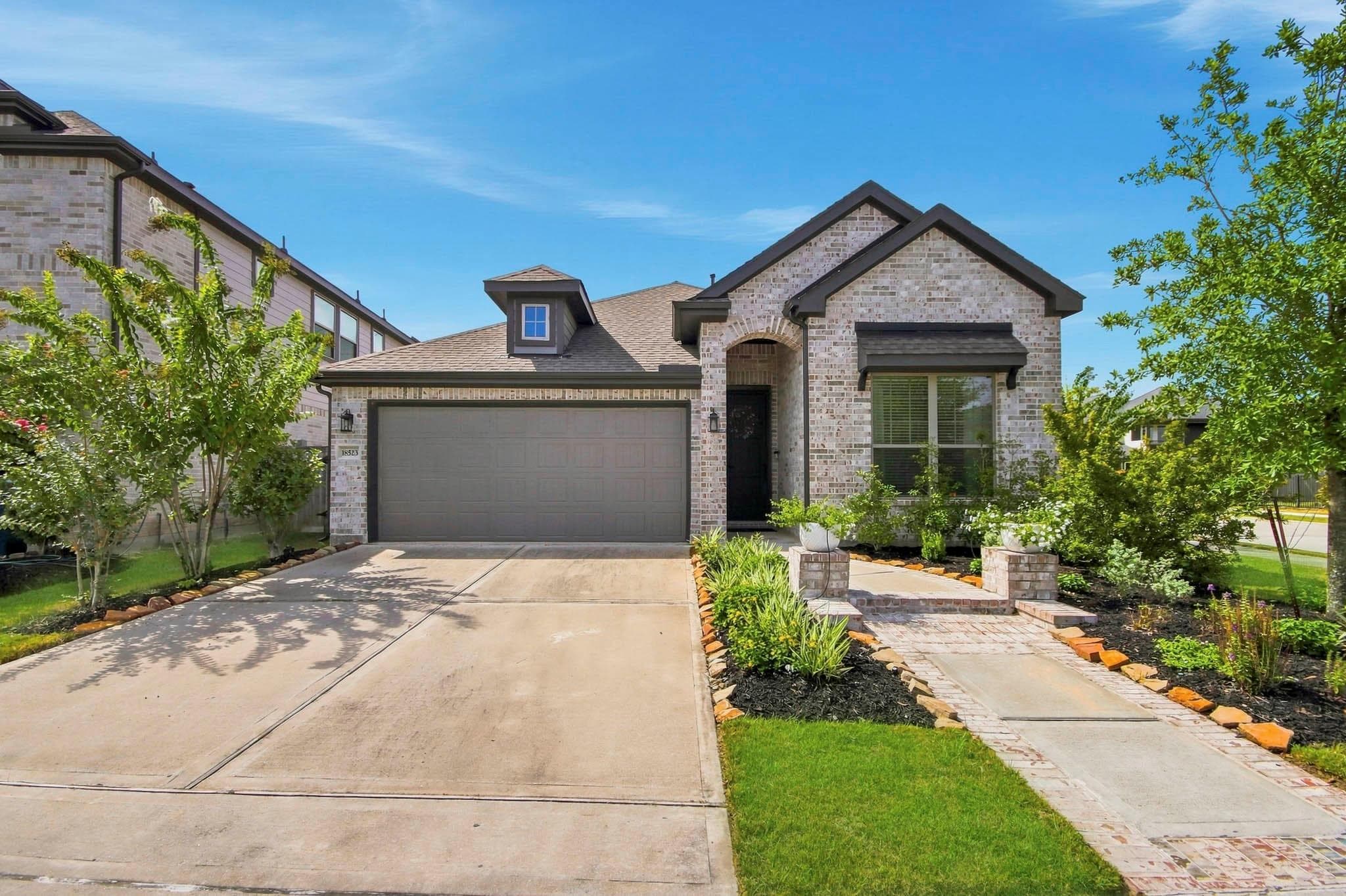 18523 Wolf Mountain Lane