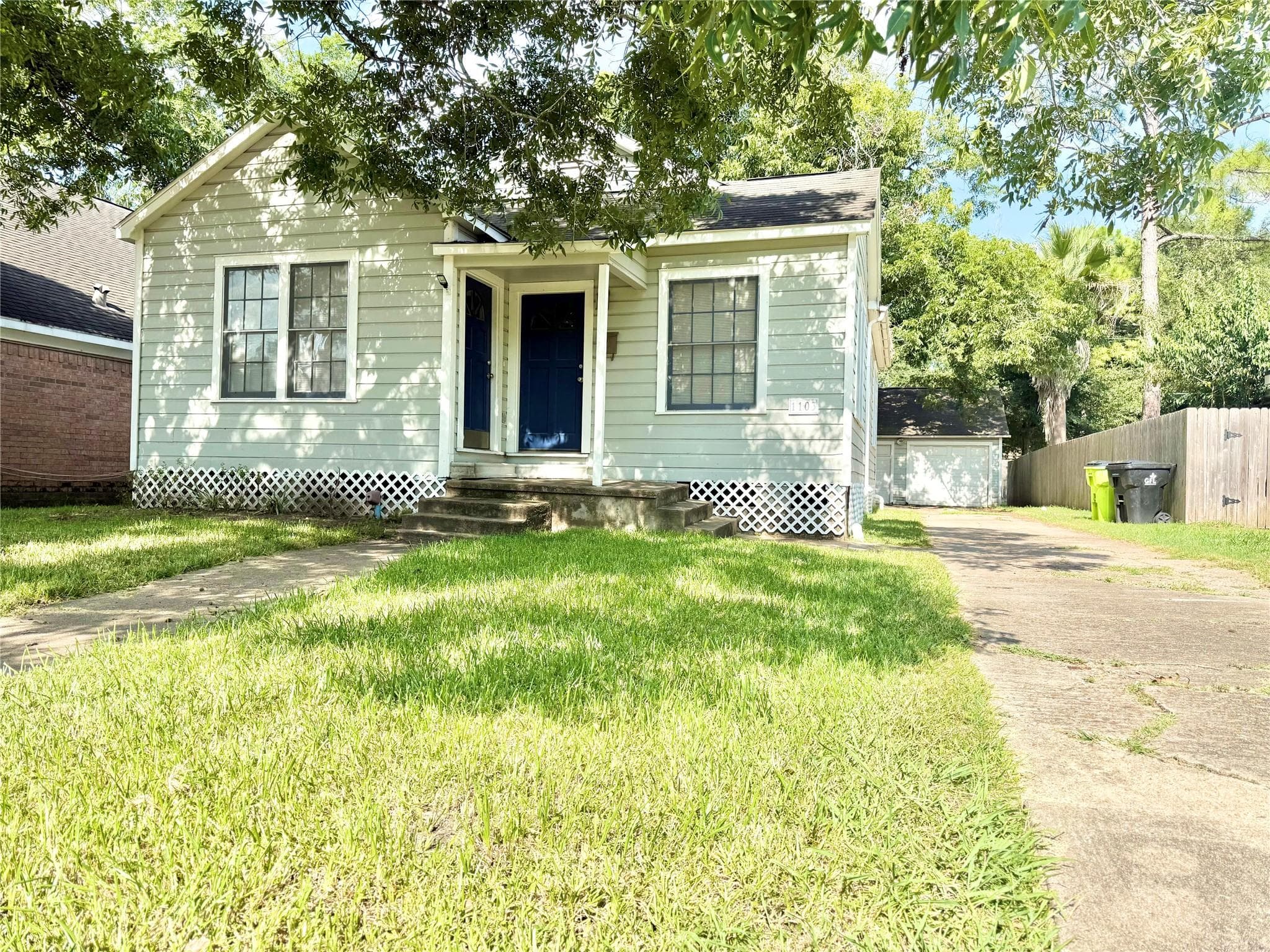 1103 Austin Street