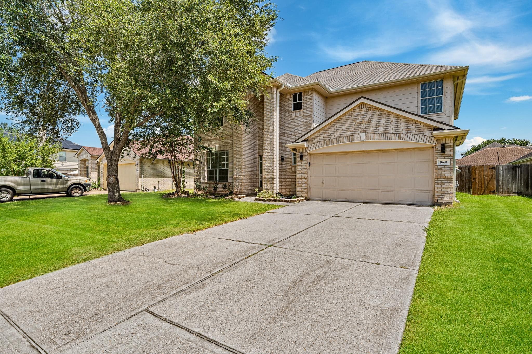 9641 Weldridge Drive
