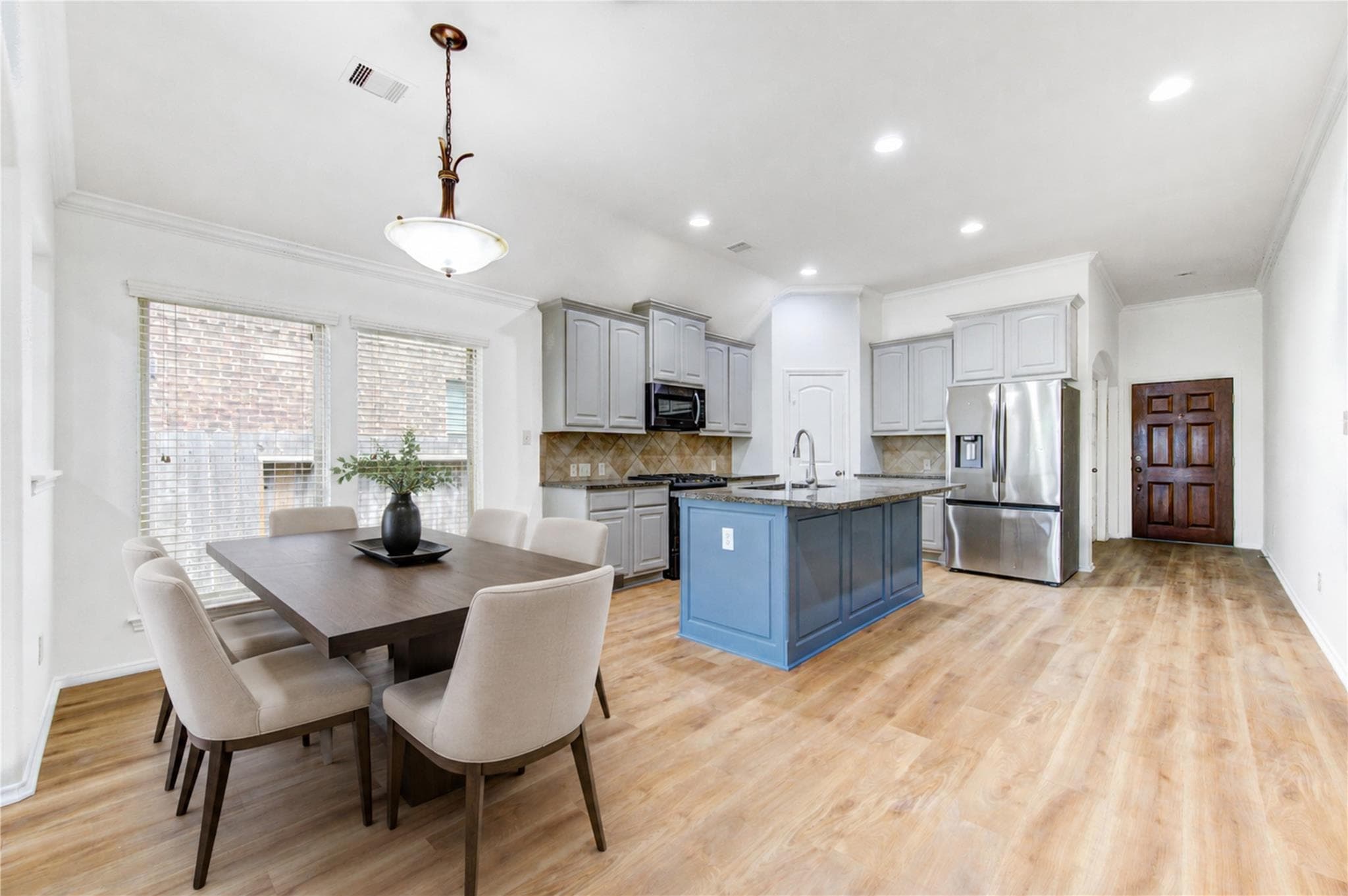 4030 Calaway Oaks Lane