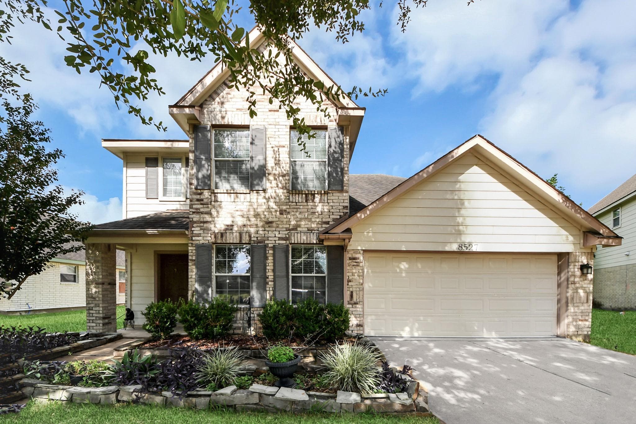 8527 Windy Thicket Lane
