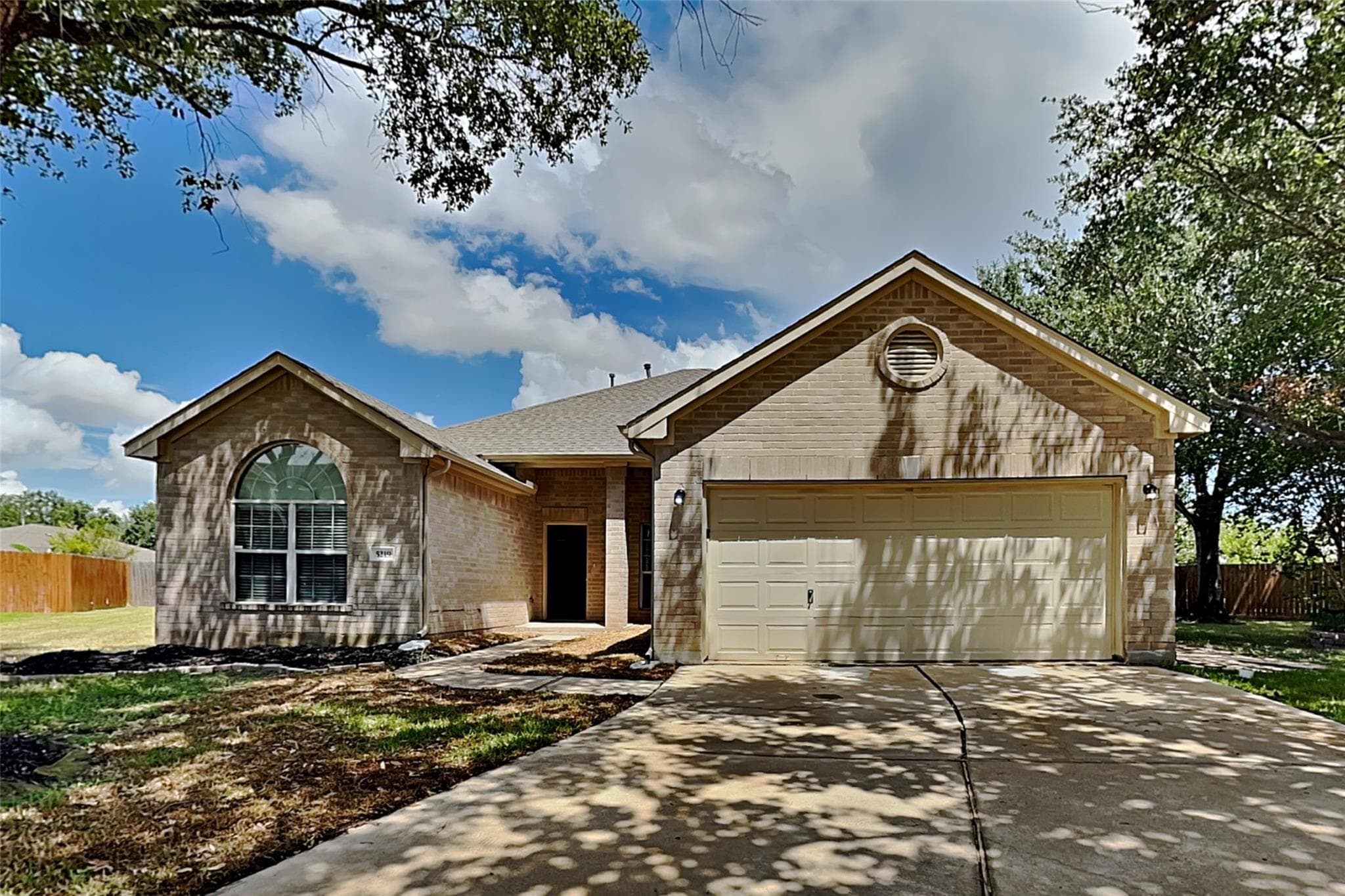 5219 Whitebridge Lane
