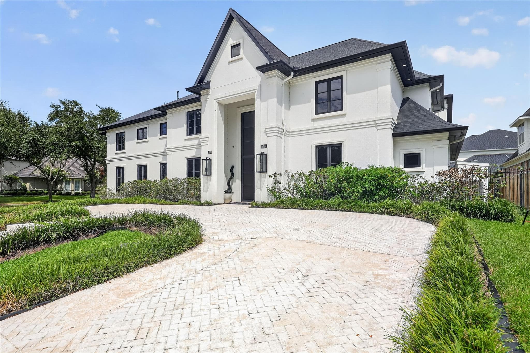 4103 Thistle Hill Court