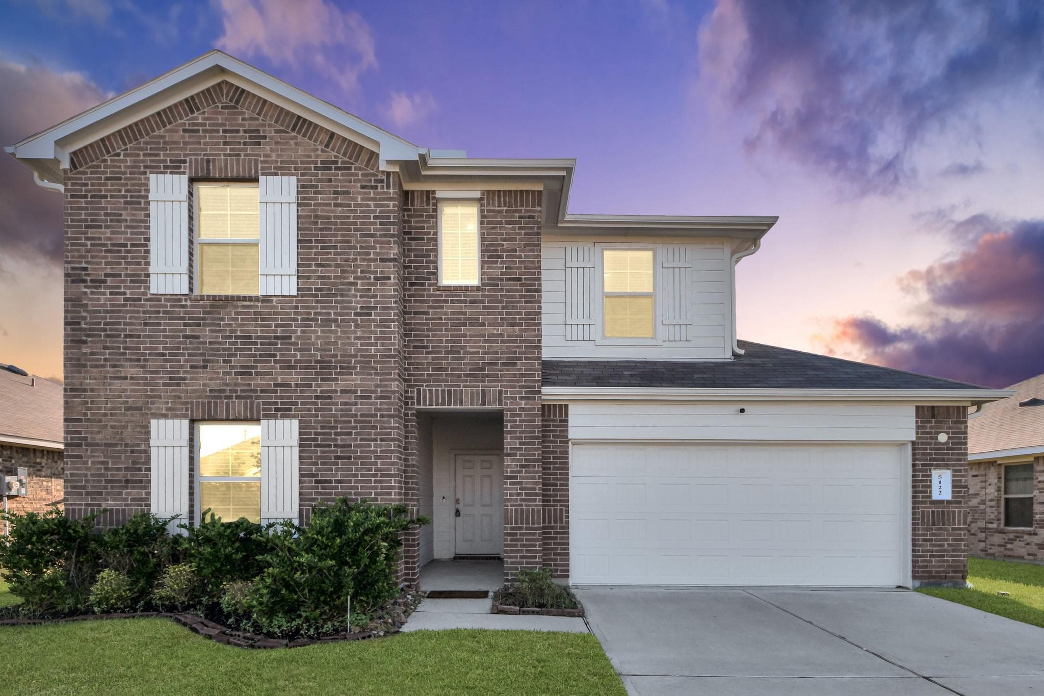 5122 Hedgerose Lane