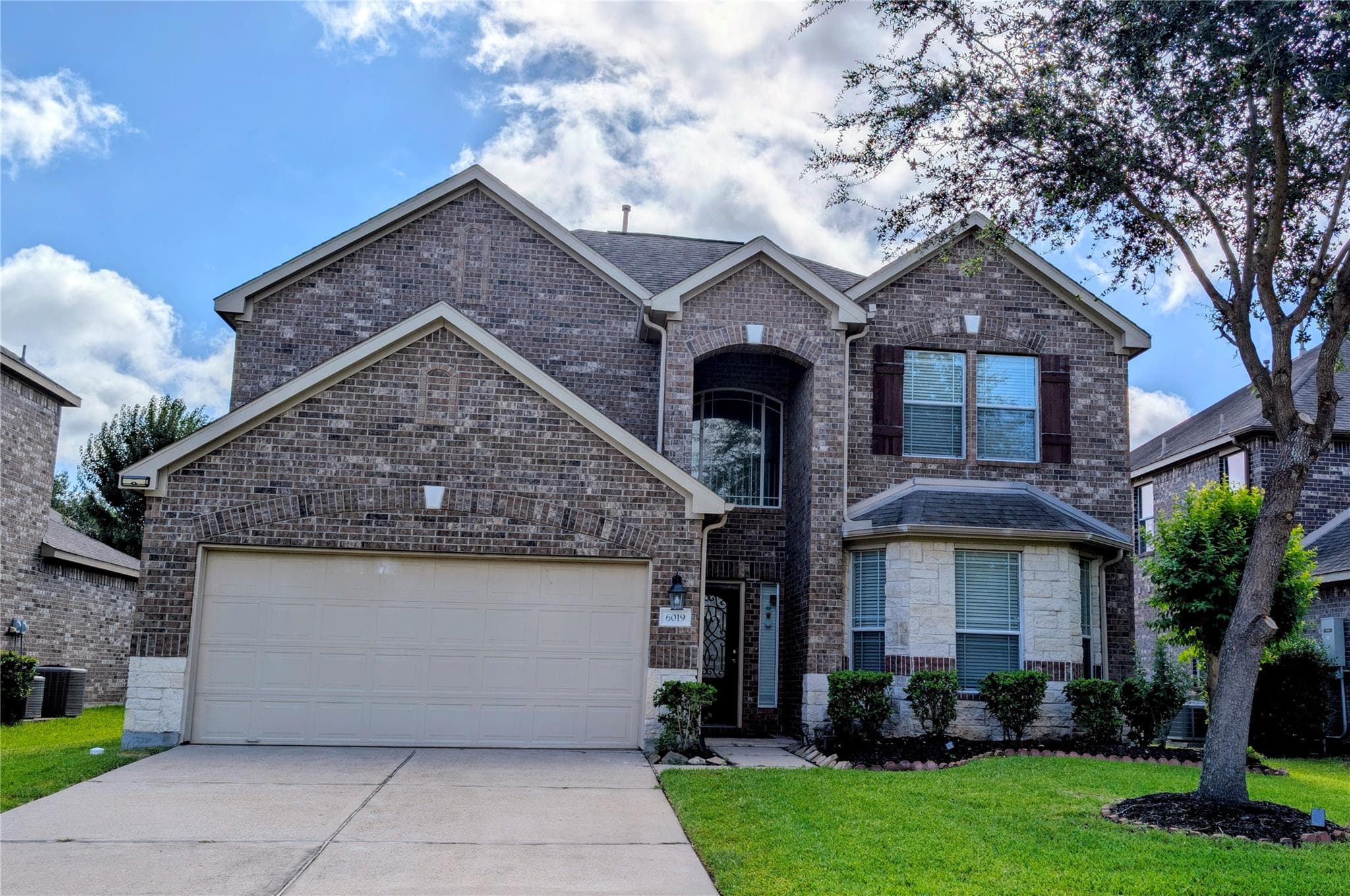 6019 Gracys Landing Lane
