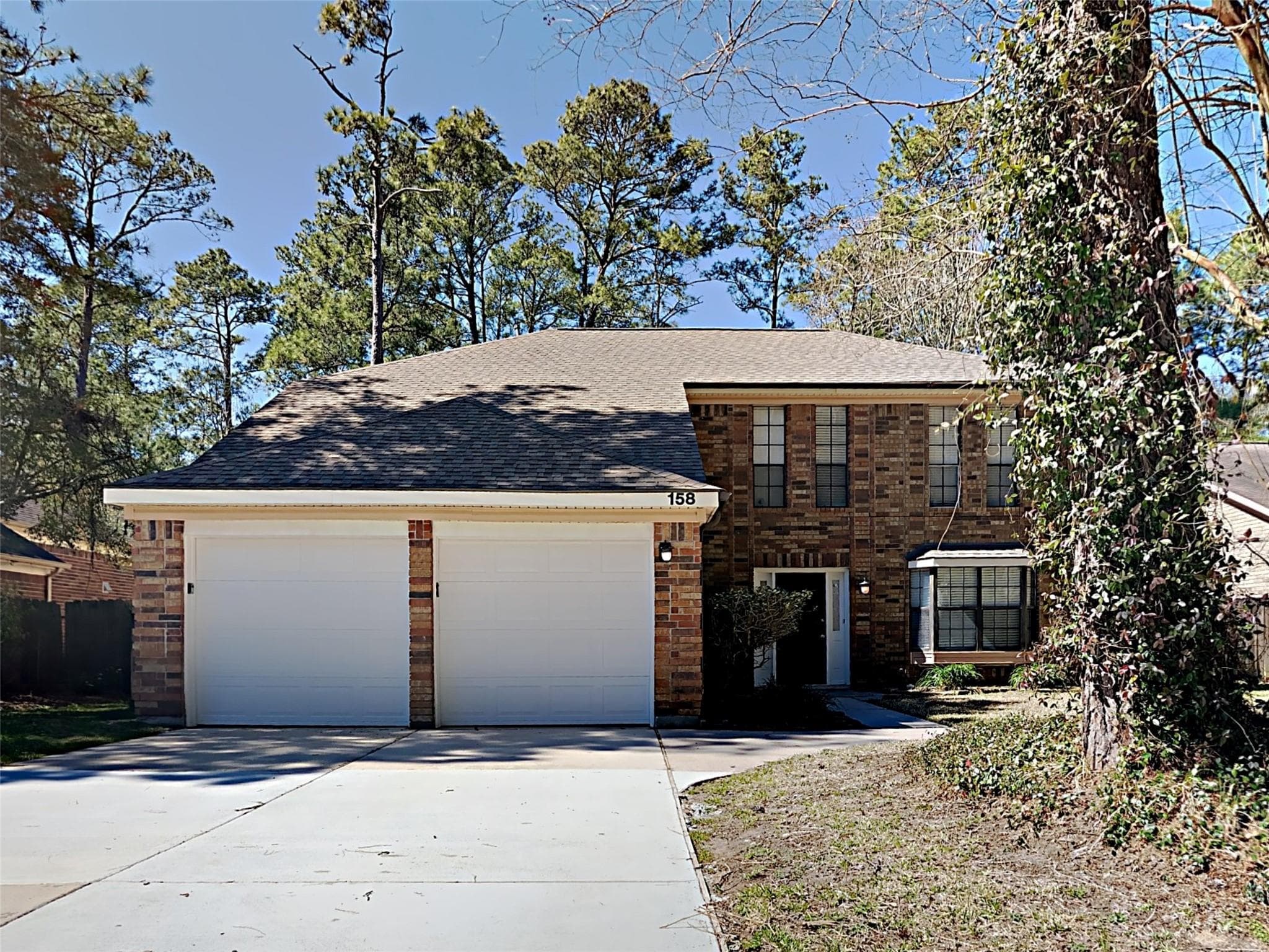158 E Pathfinders Circle