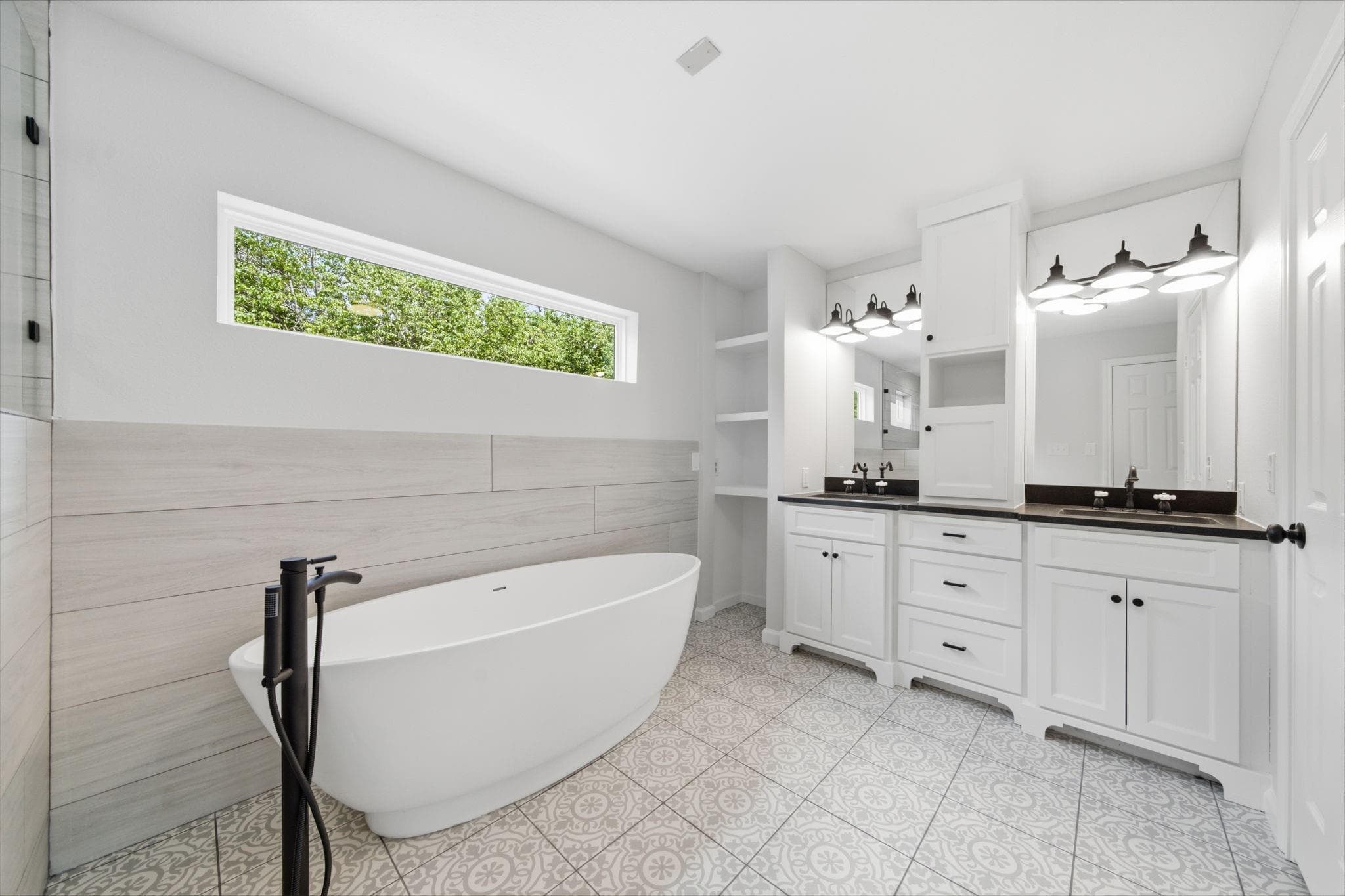 1535 Willow Bend
