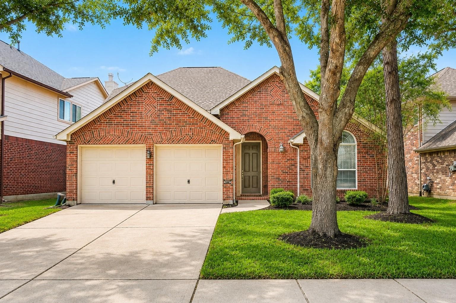 4327 Wellington Grove Lane
