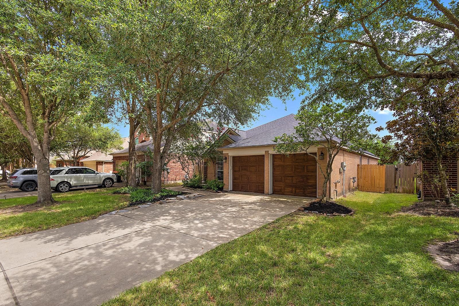 28207 Everett Knolls Drive