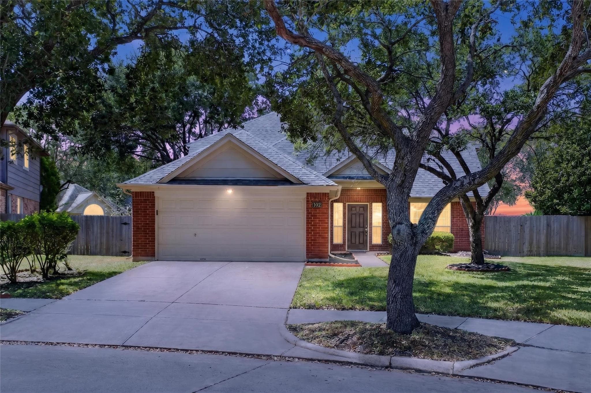 102 Lissa Lane