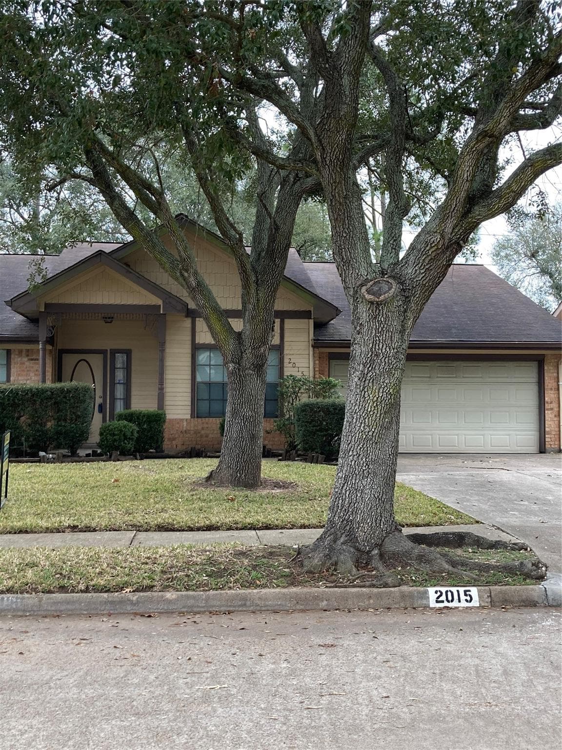 2015 Shorewood Lane