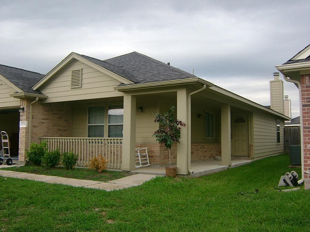 19754 Cozy Cabbin Drive