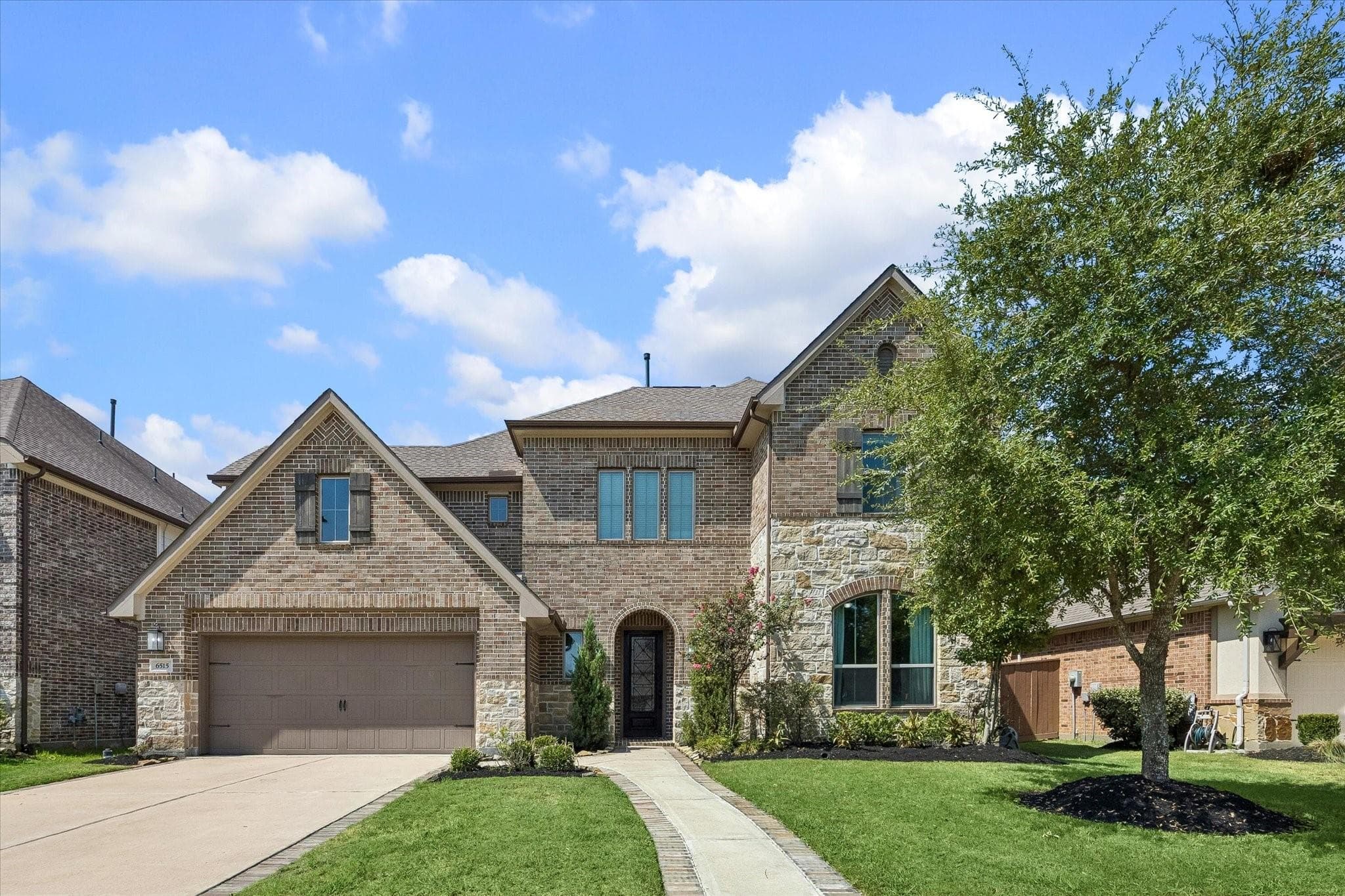6515 Elrington Heights Lane