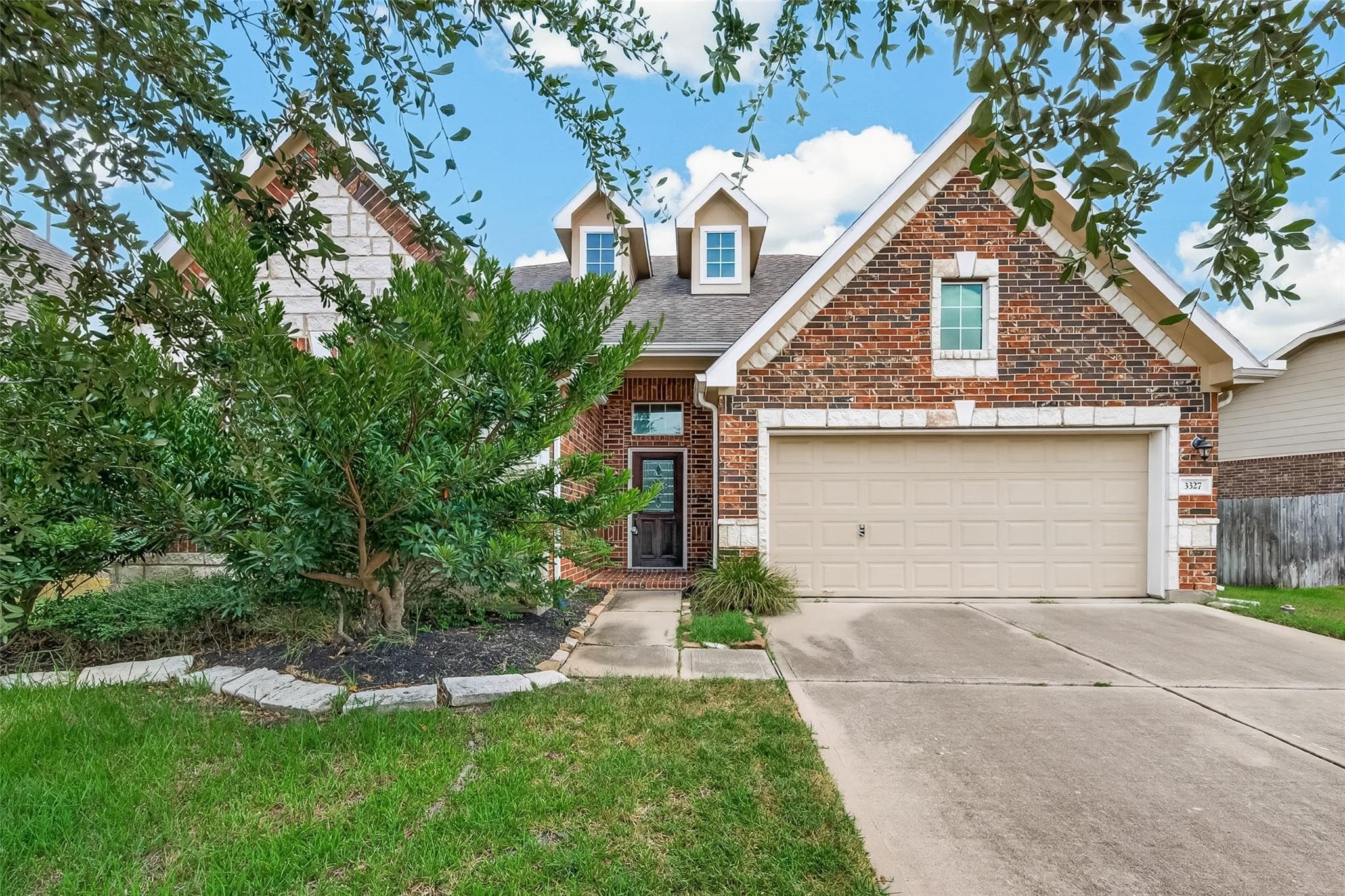 3327 Fairmont Hills Lane