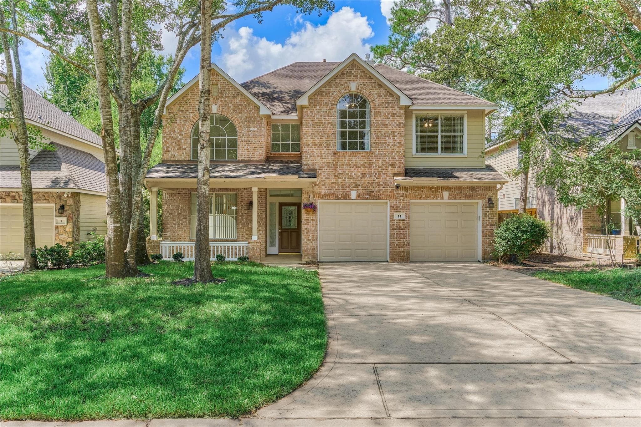 11 Vinca Trail