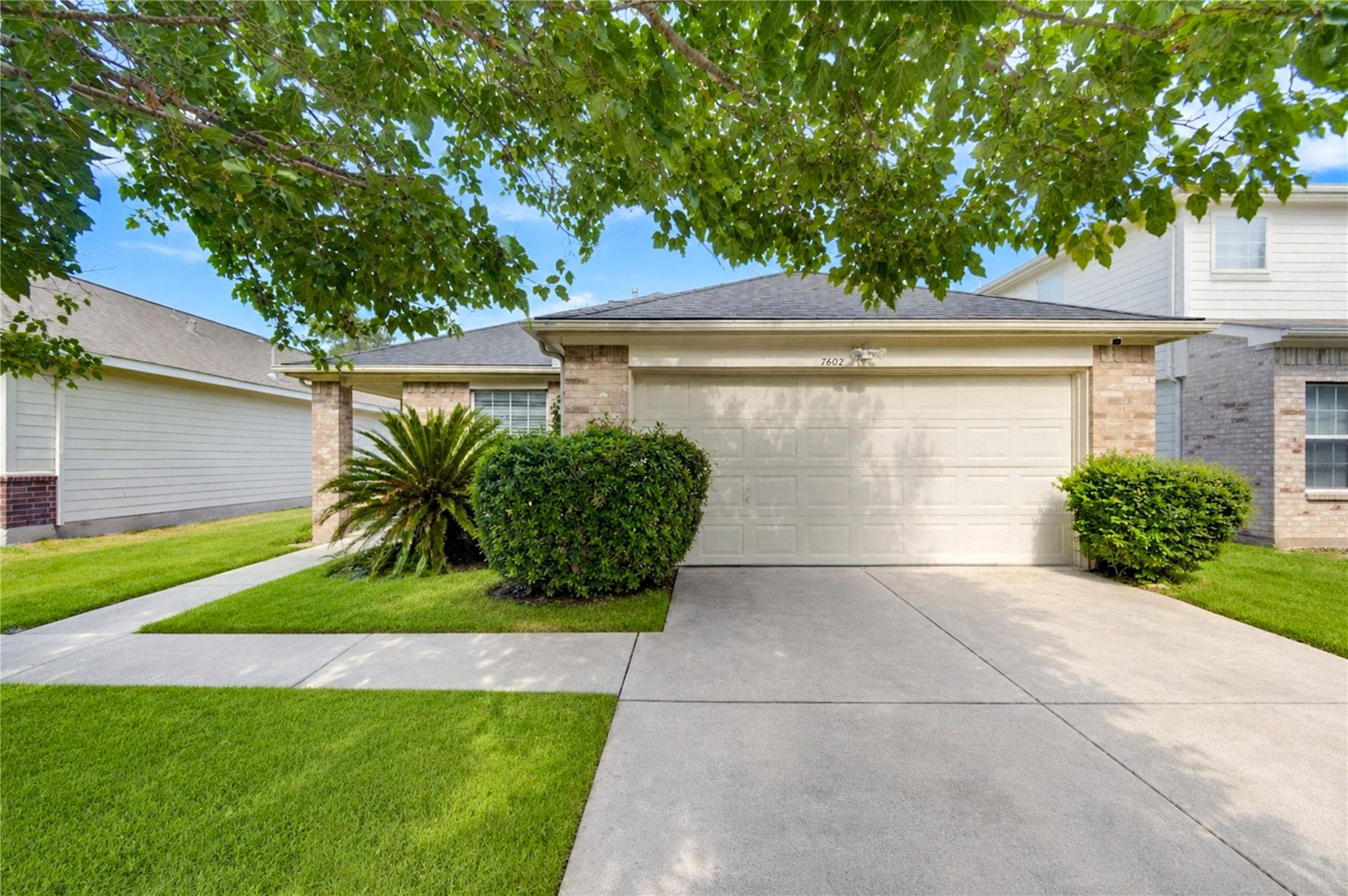7602 Drifting Willow Court