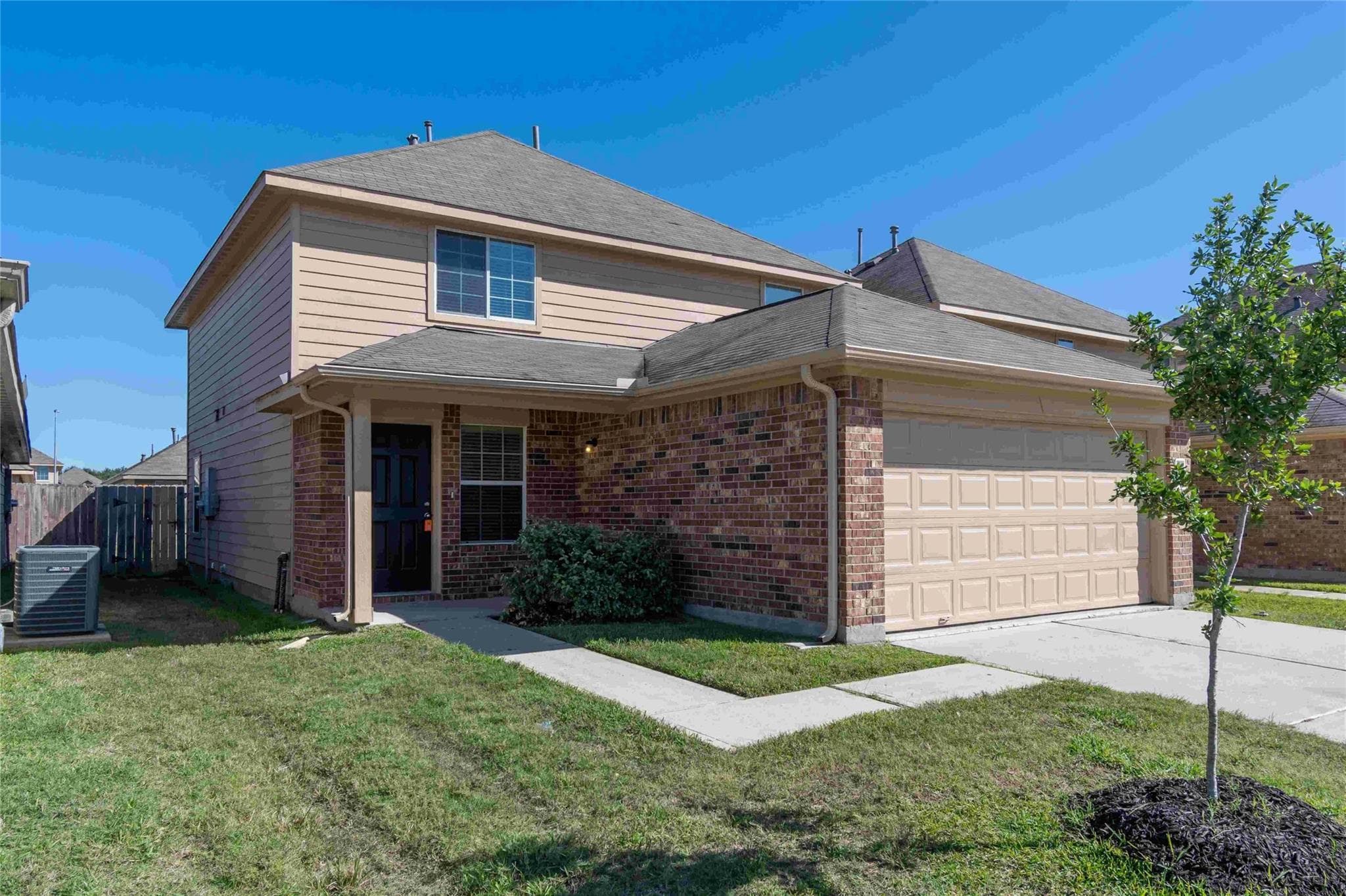5750 Long Arbor Drive
