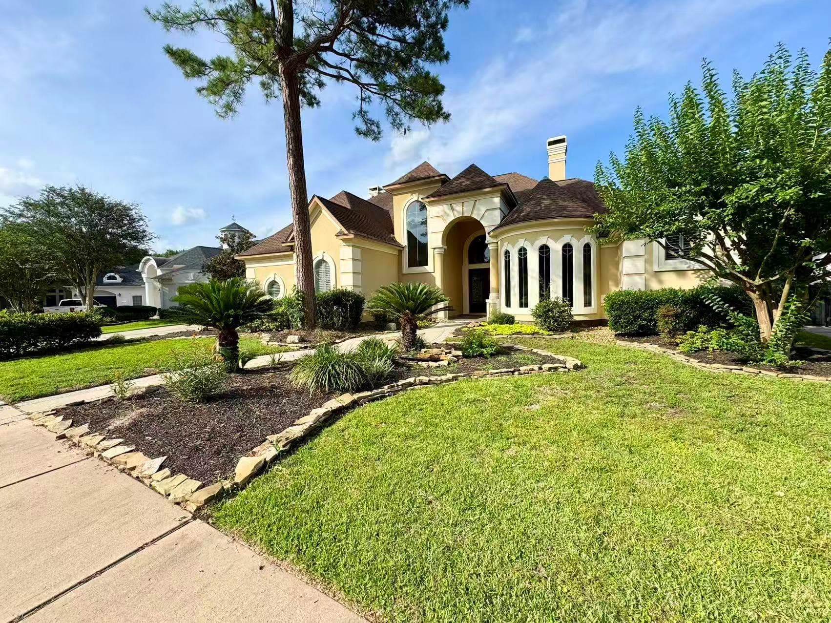 15106 Green Tavern Court