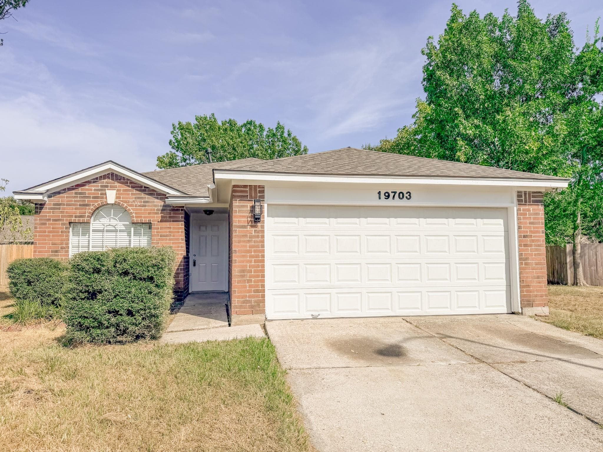 19703 Vista Lake Court