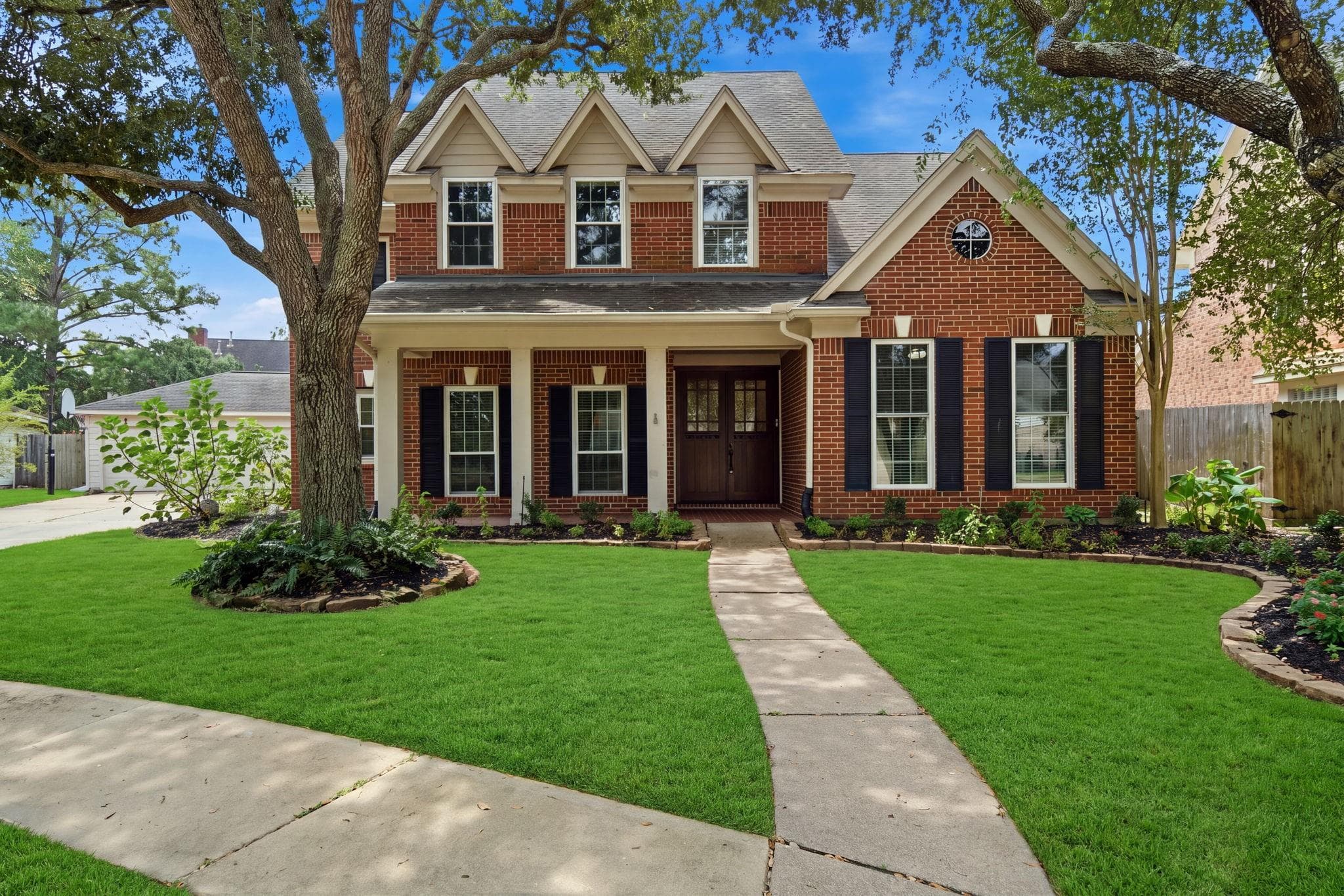 2214 Lytham Lane