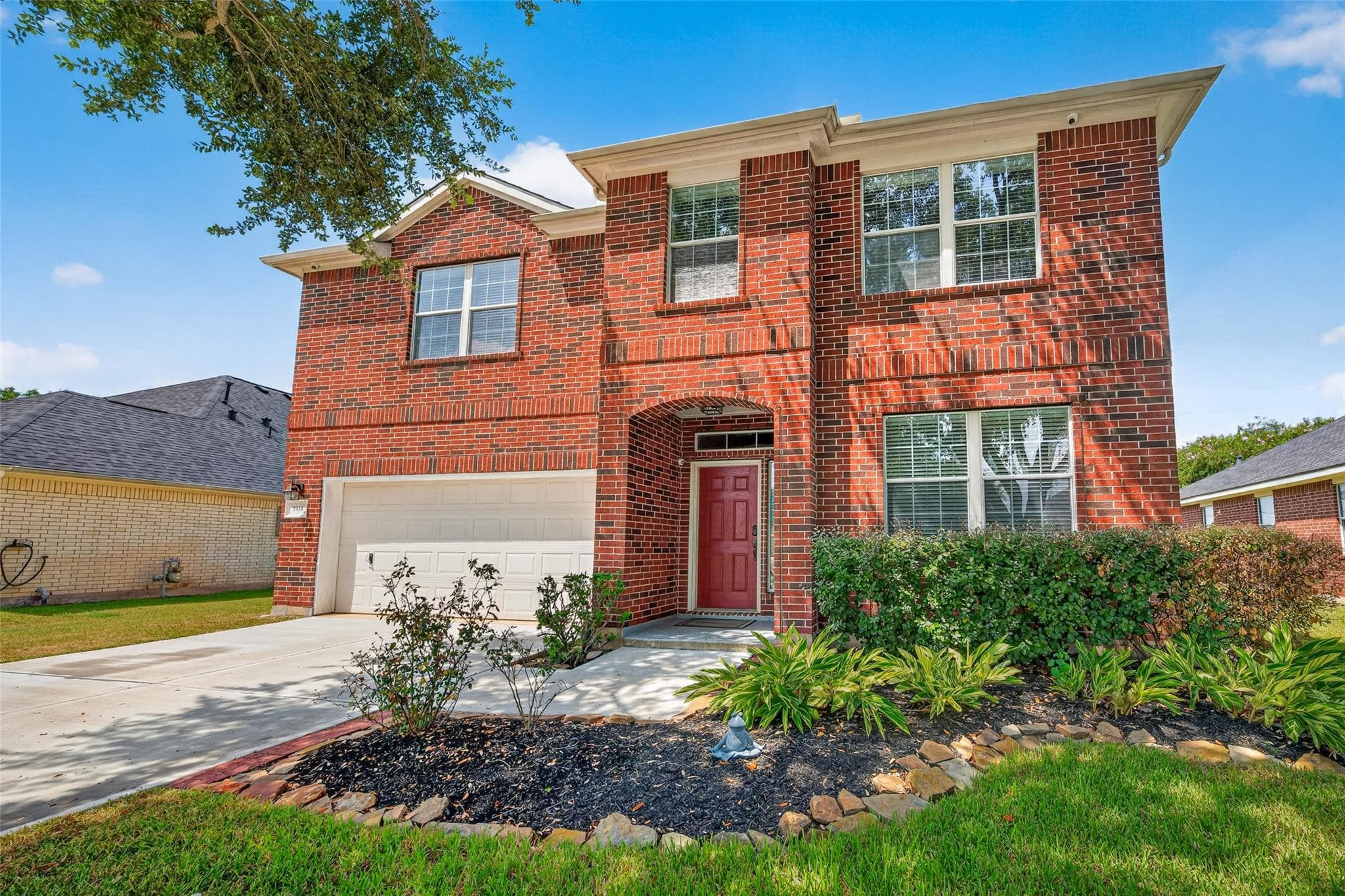 1914 Lazy Hollow Lane