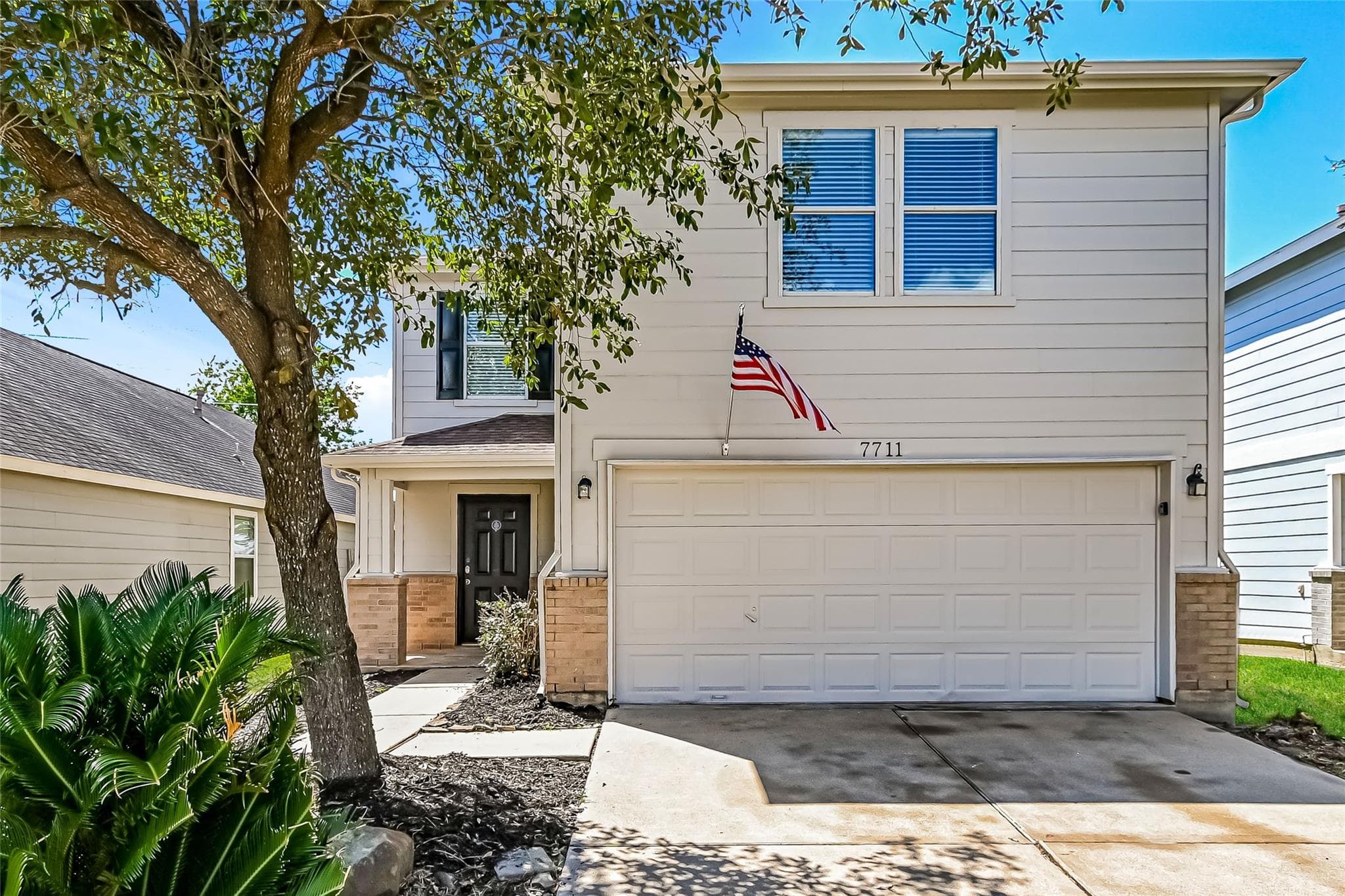 7711 Cypress Edge Drive