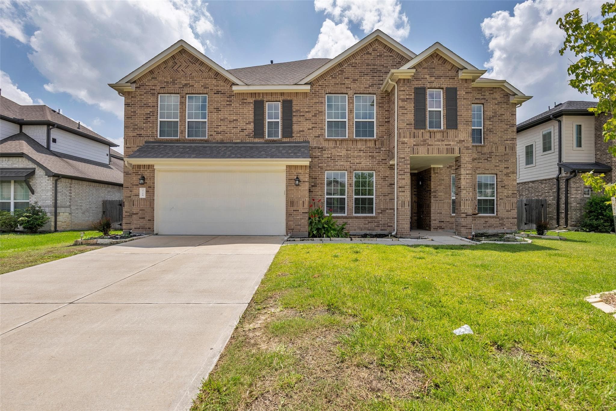 2115 Jitterbug Lane