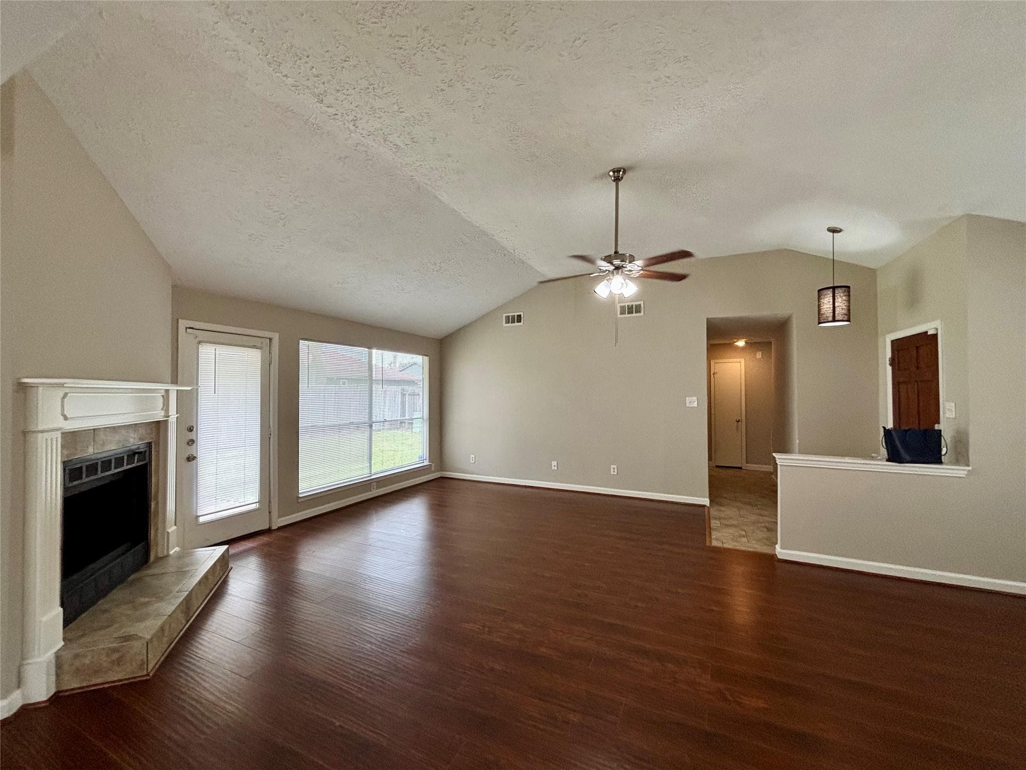 2111 Squire Dobbins