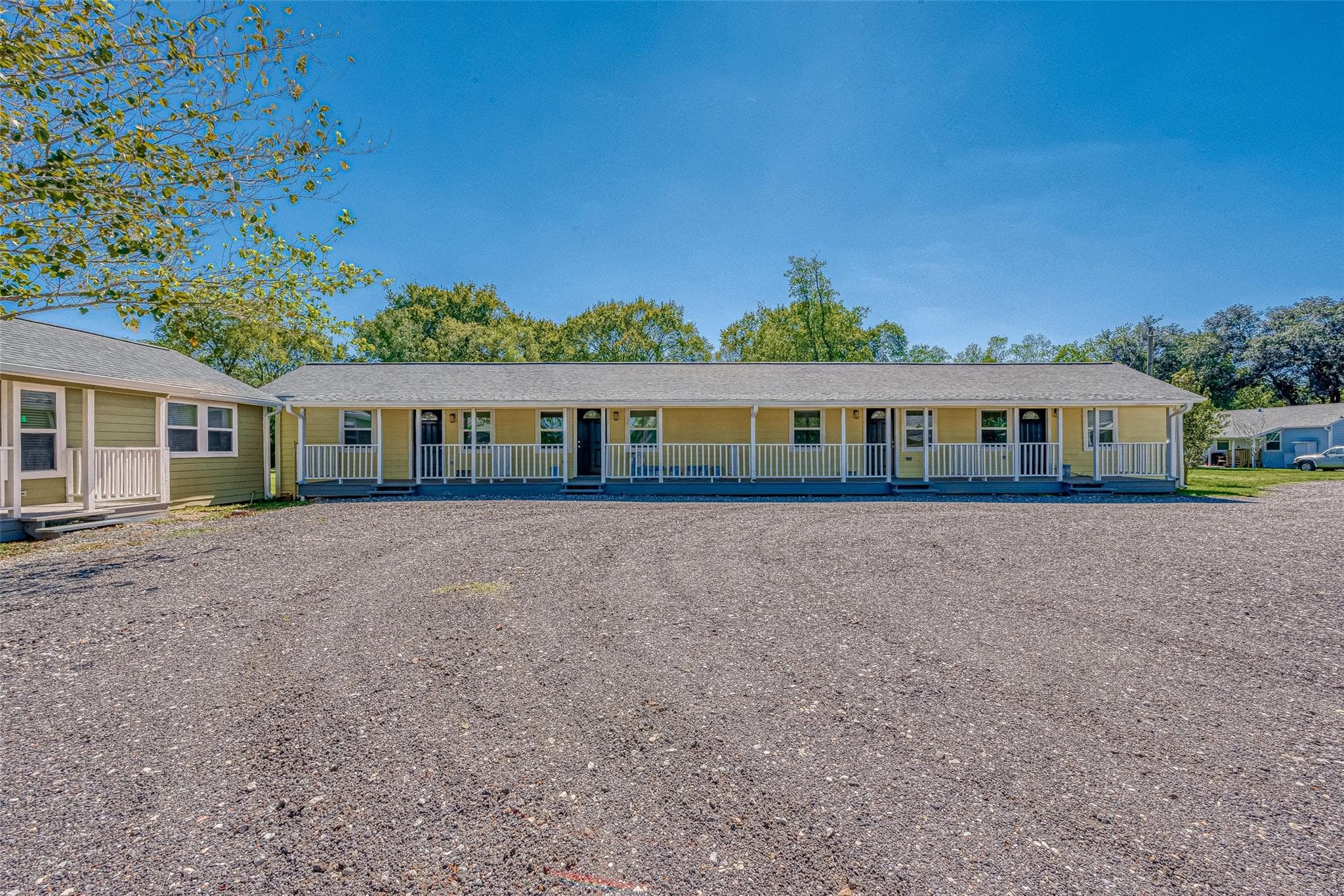 1549 Garden Road #107