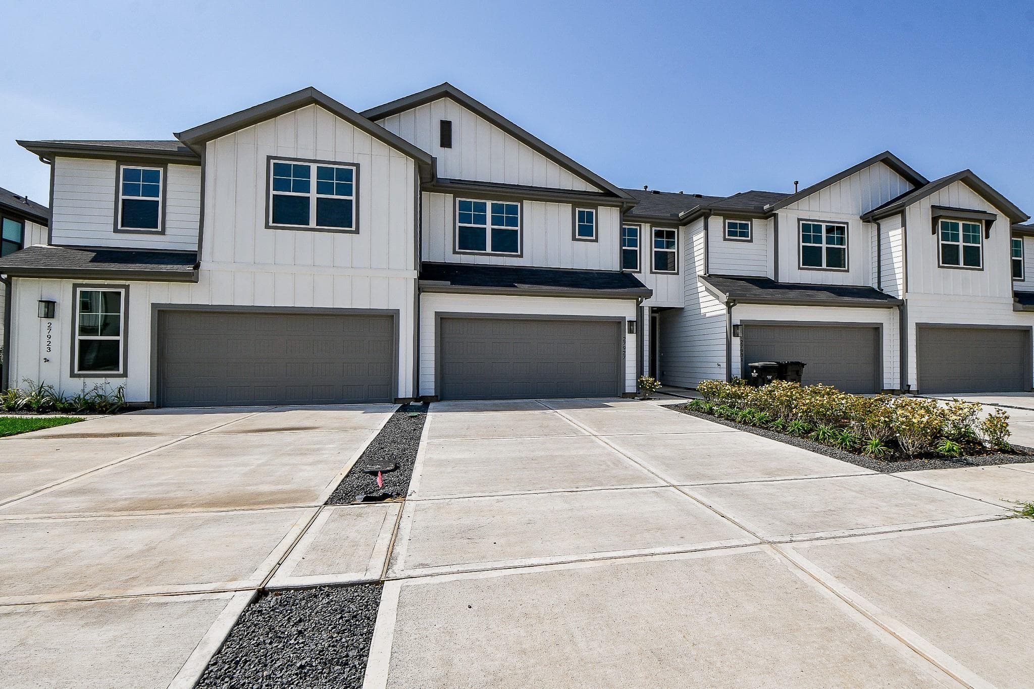 27927 Western Creek Court