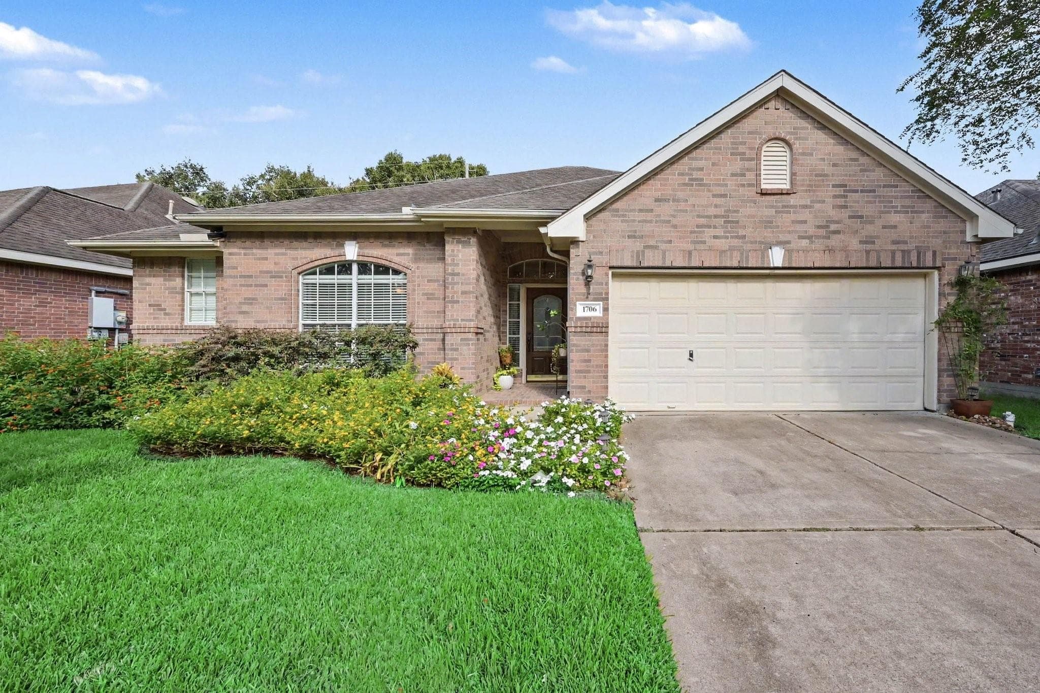 1706 Fossil Park Drive