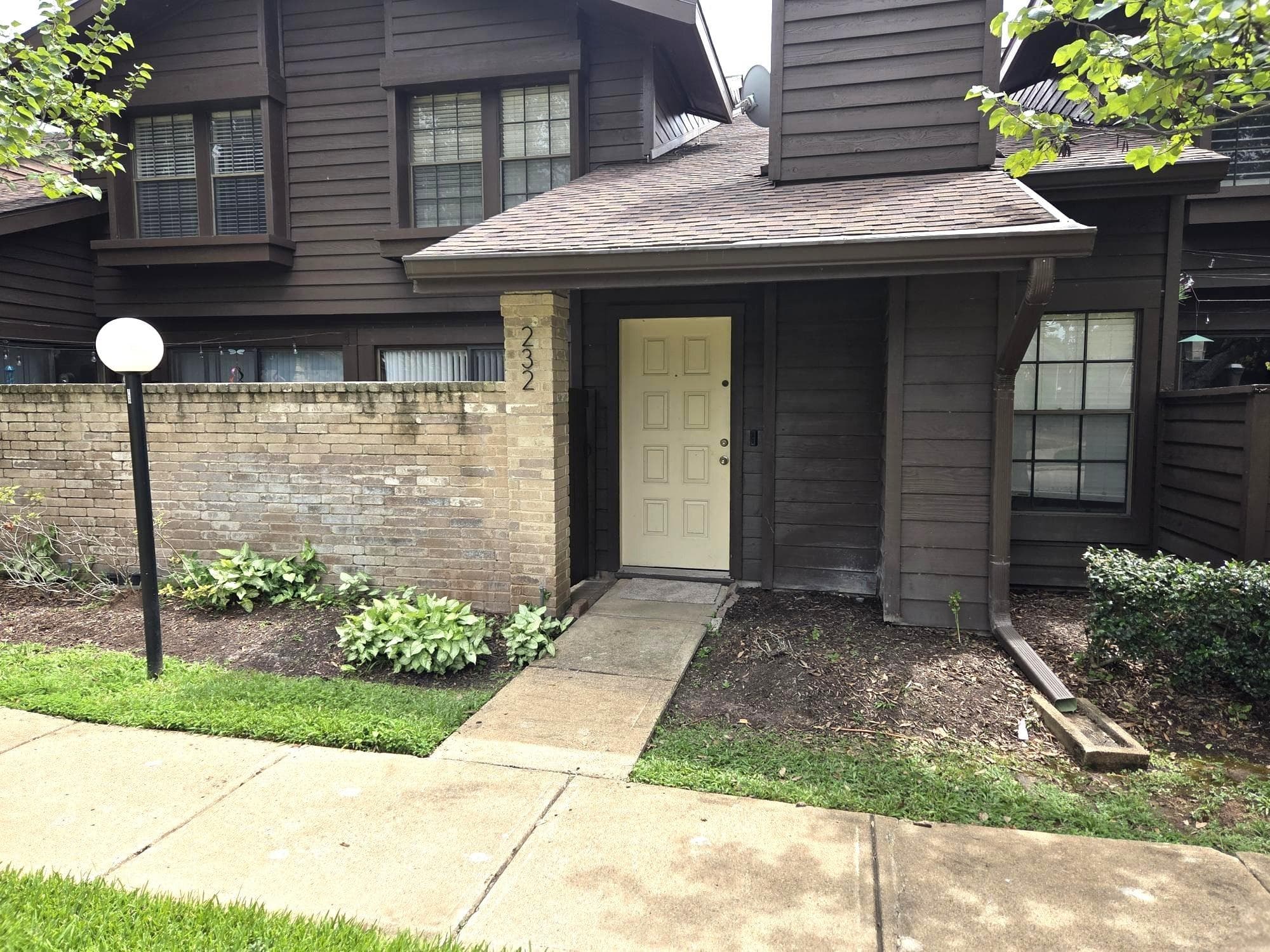 2611 Grants Lake Boulevard #232