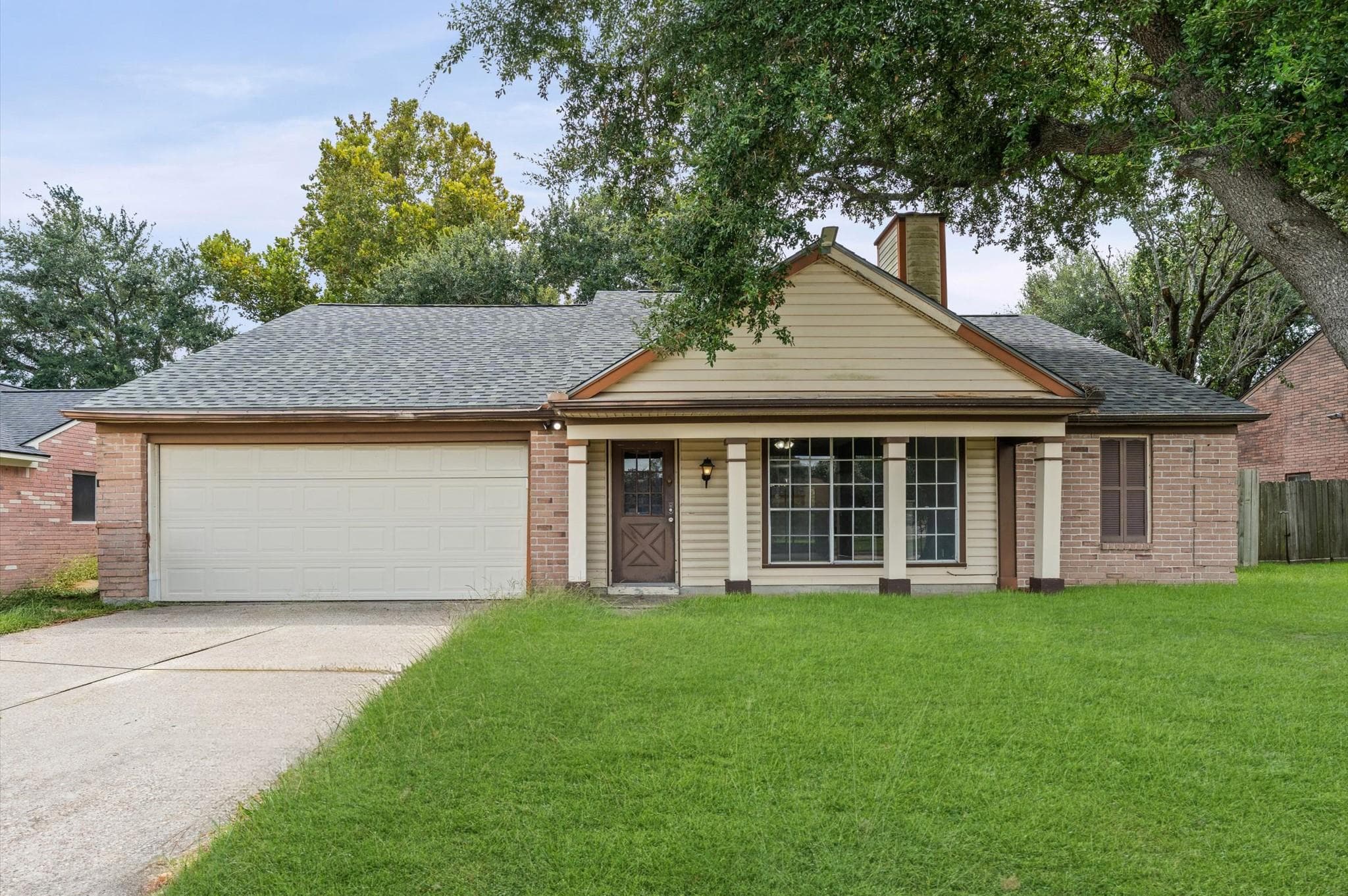 2430 Shady Bend Drive