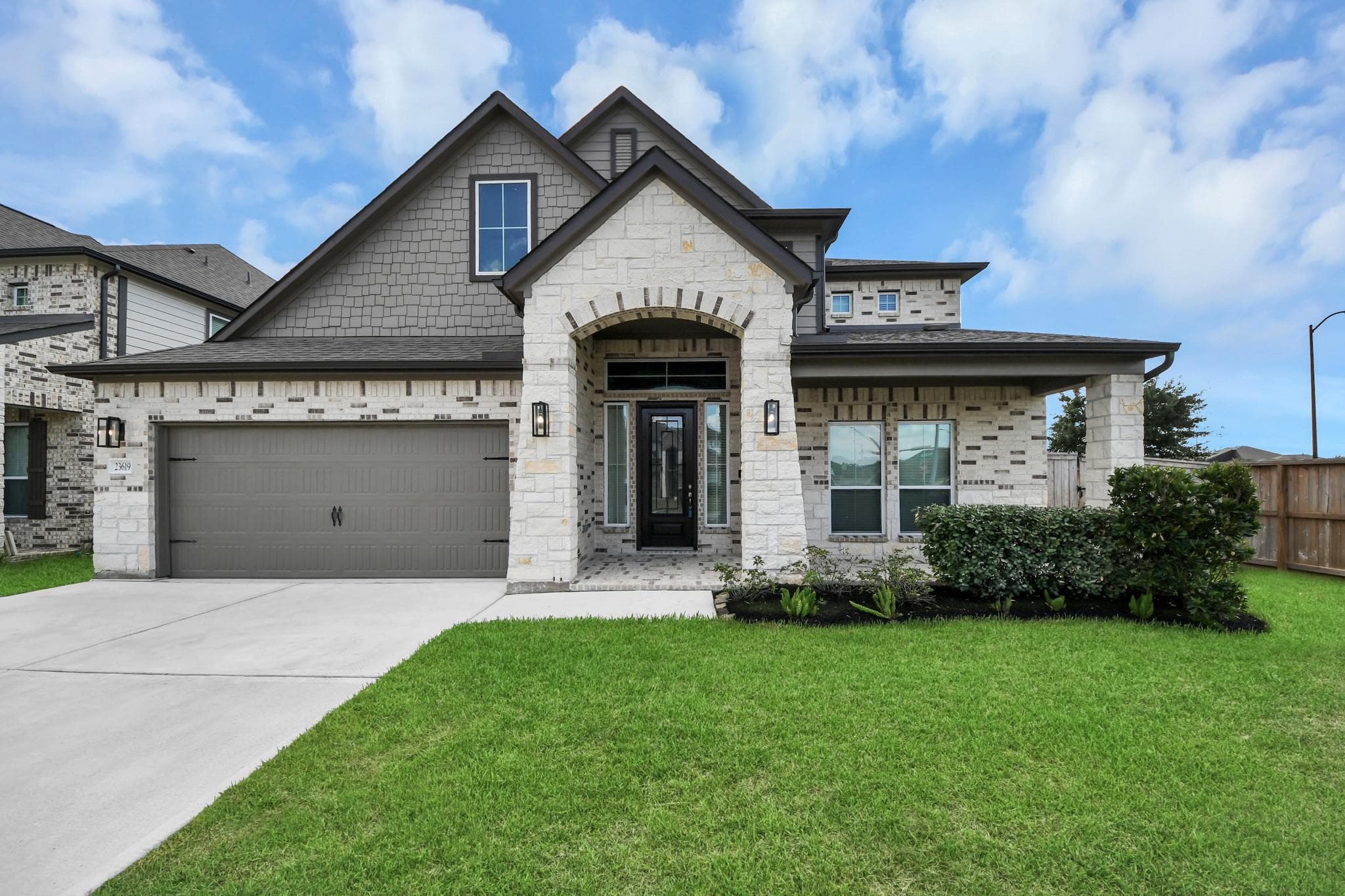 23619 Iris Field Court