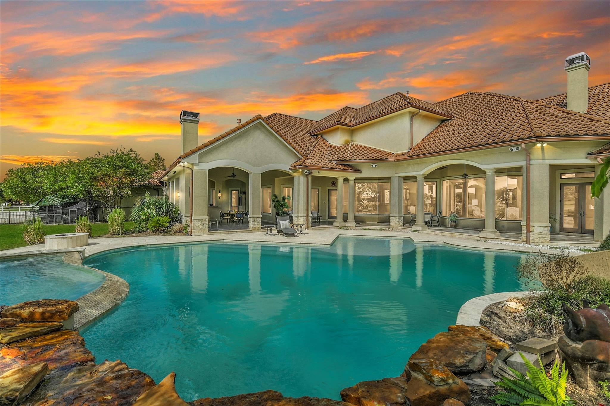 17111 Saddle Ridge Pass
