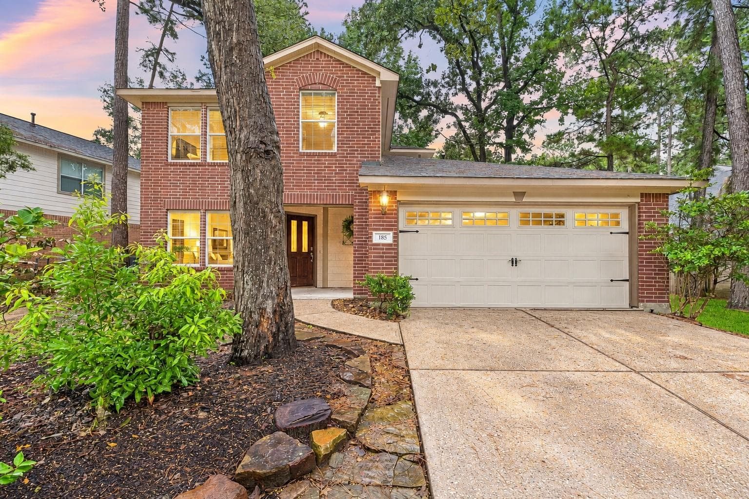 185 W Misty Dawn Drive