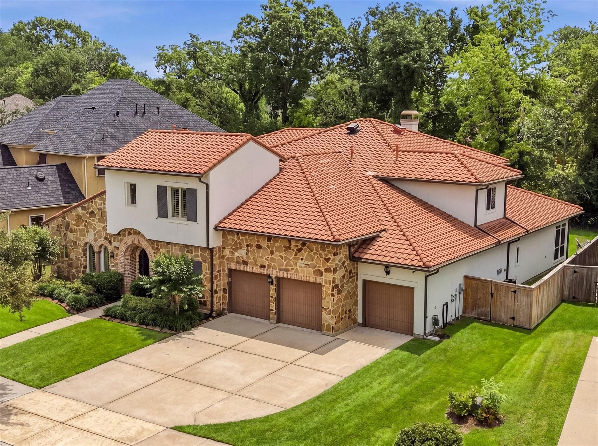 6139 Logan Creek Lane