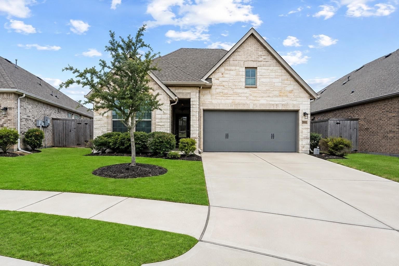 29411 Amber Pine Court