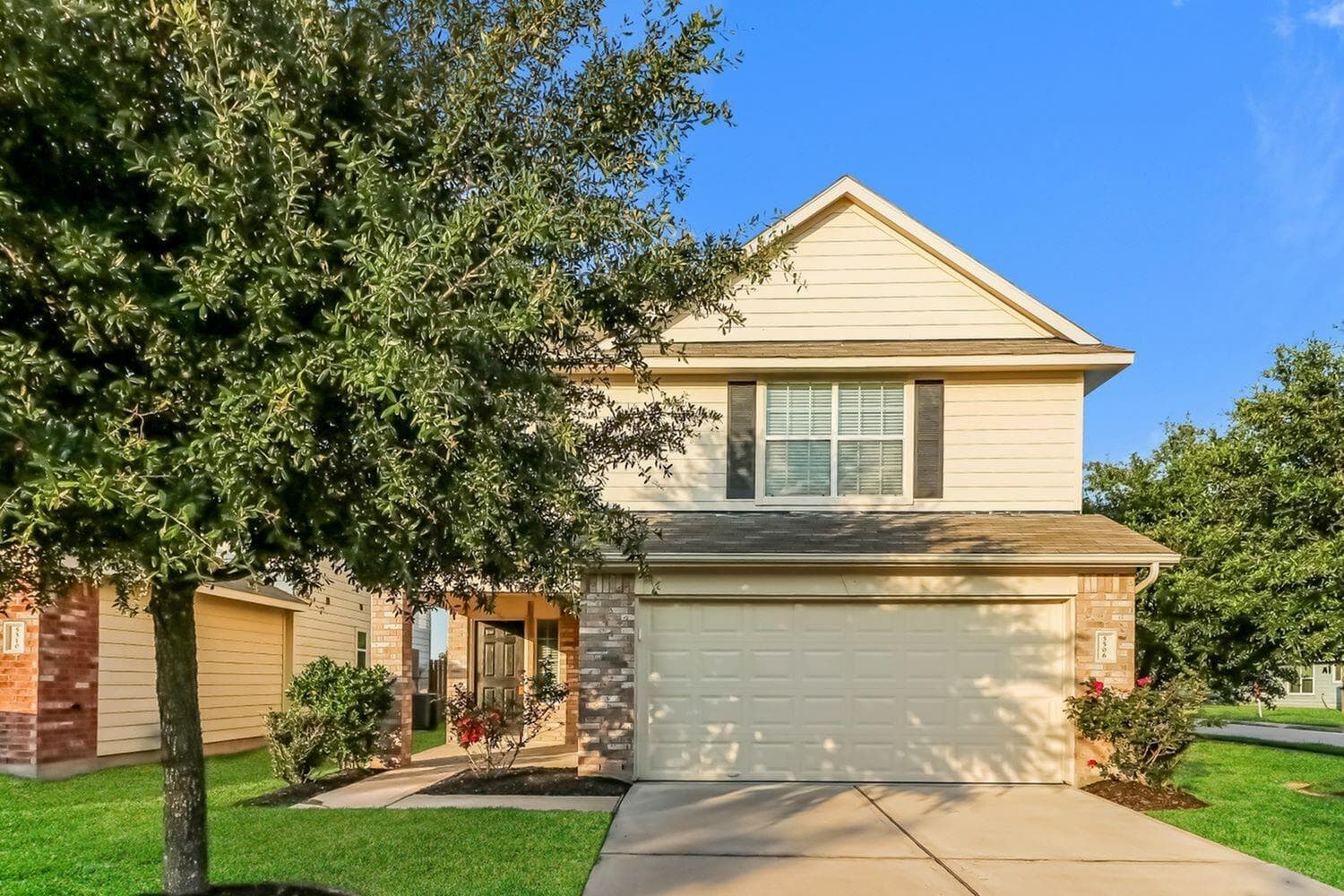 5506 Latta Plantation Drive