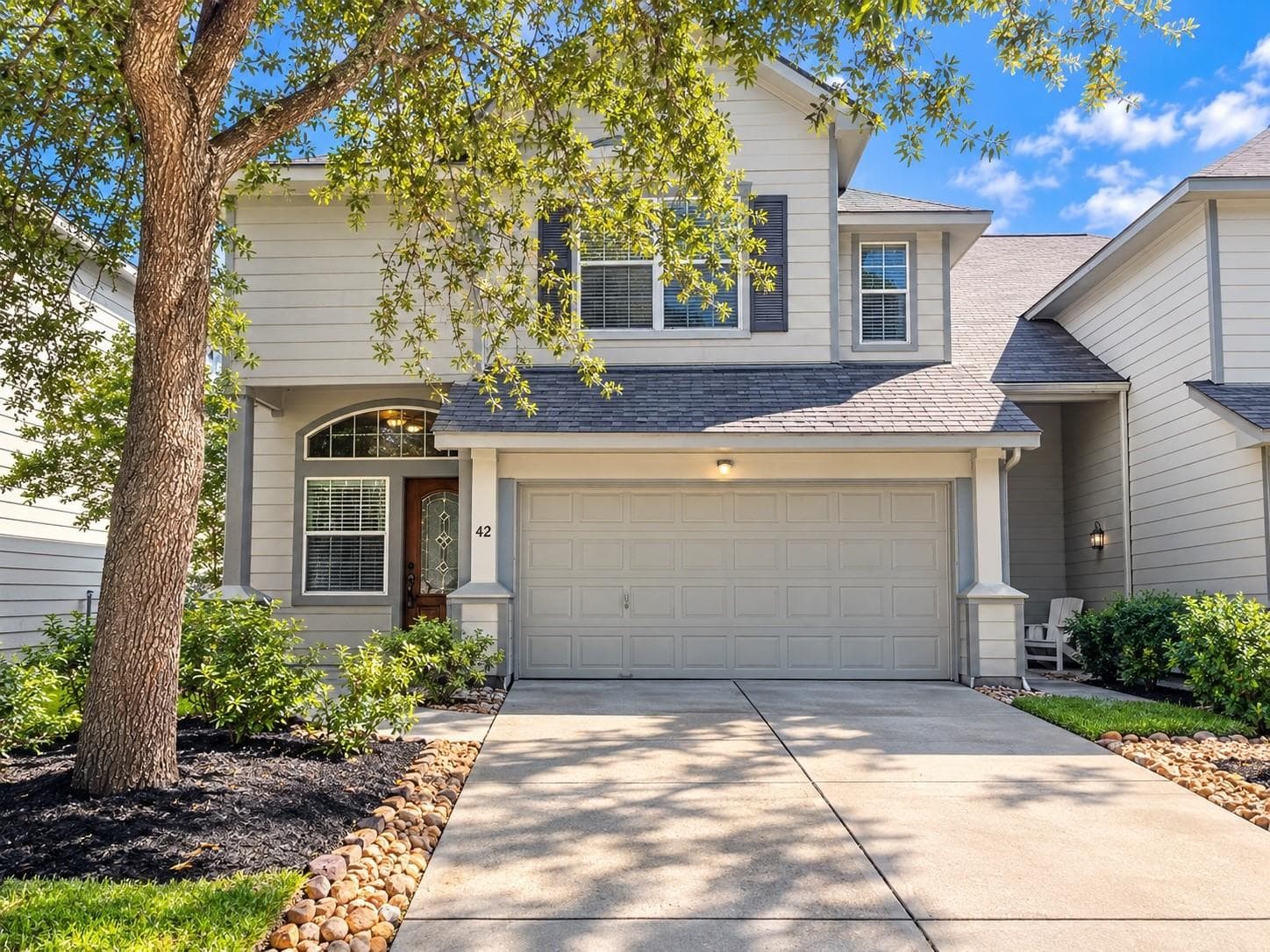 42 E Burberry Circle