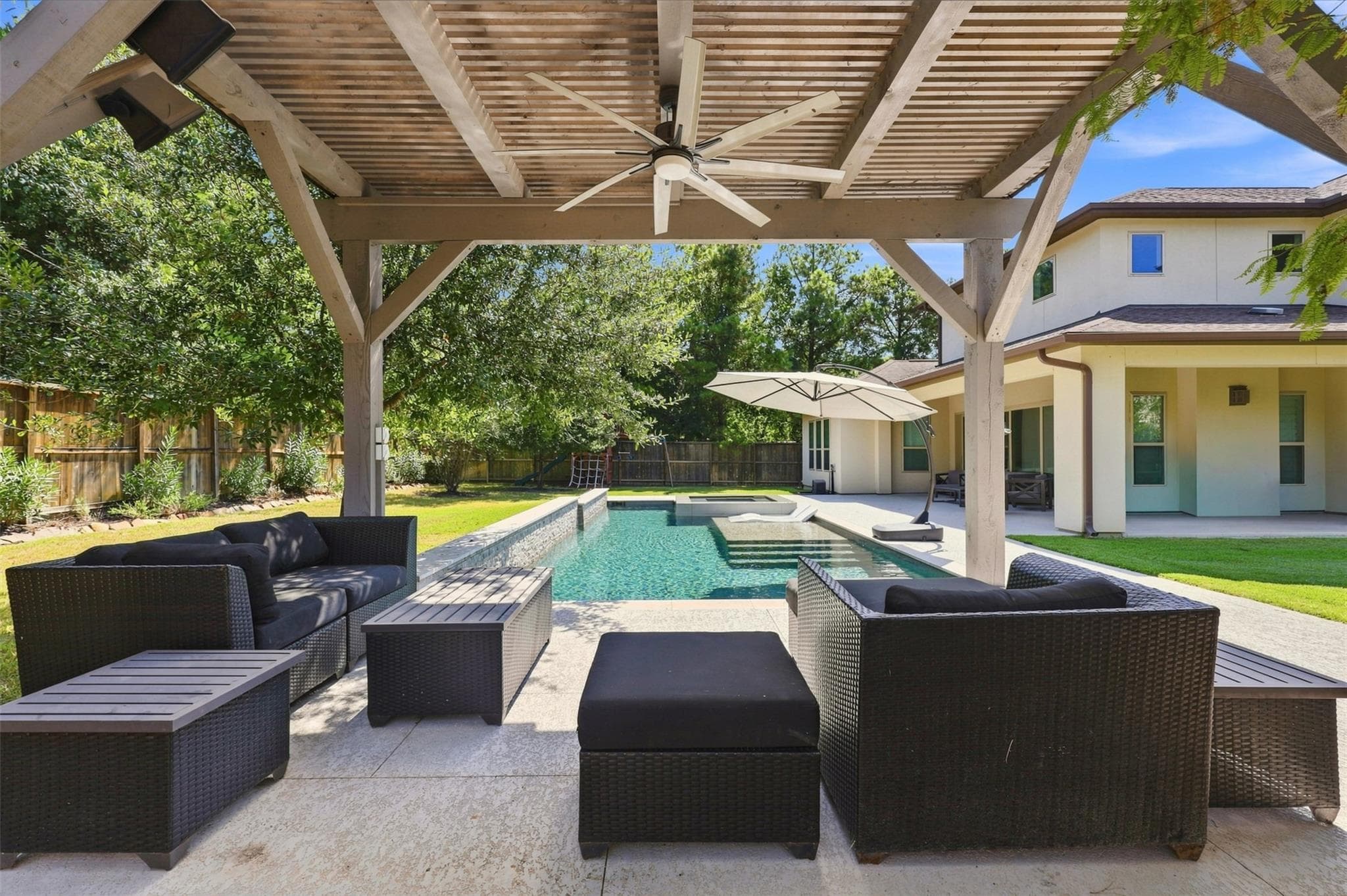 35 Gracenote Place