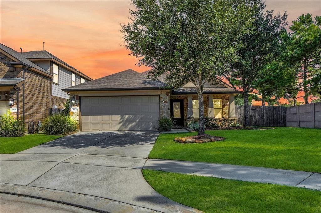20502 S Blue Hyacinth Drive