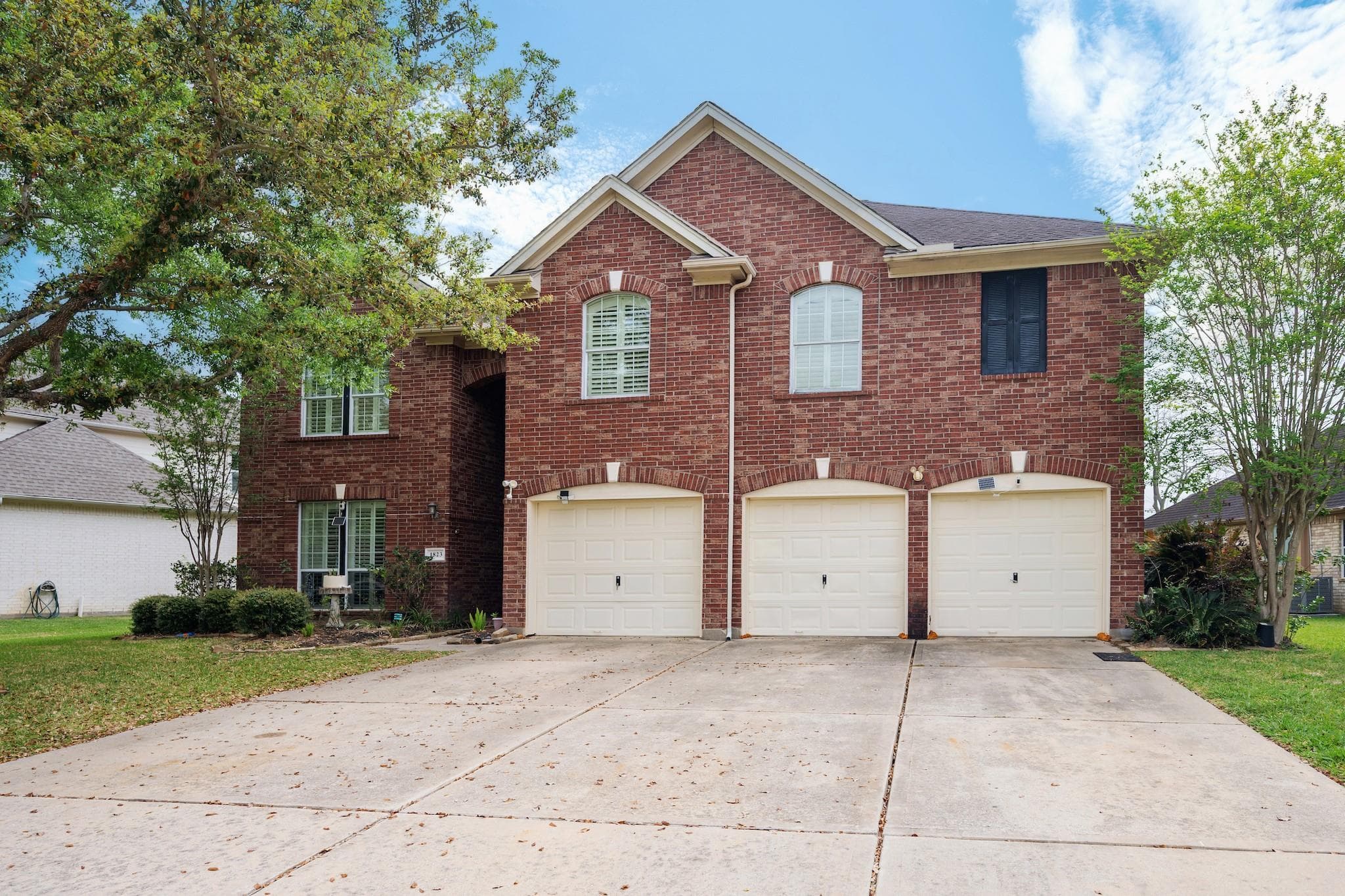 1823 Blue Water Bay Drive