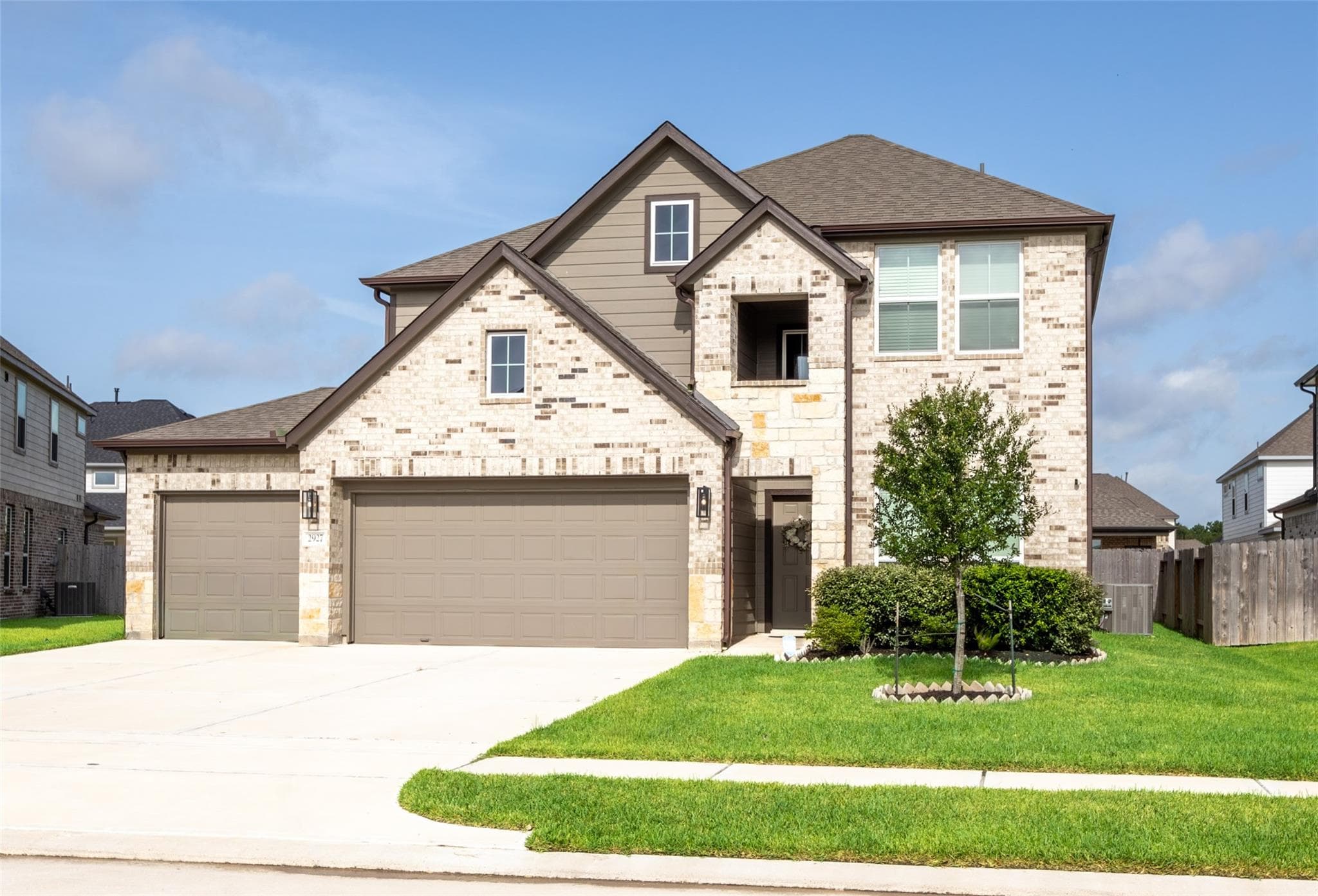 2927 Neem Tree Lane