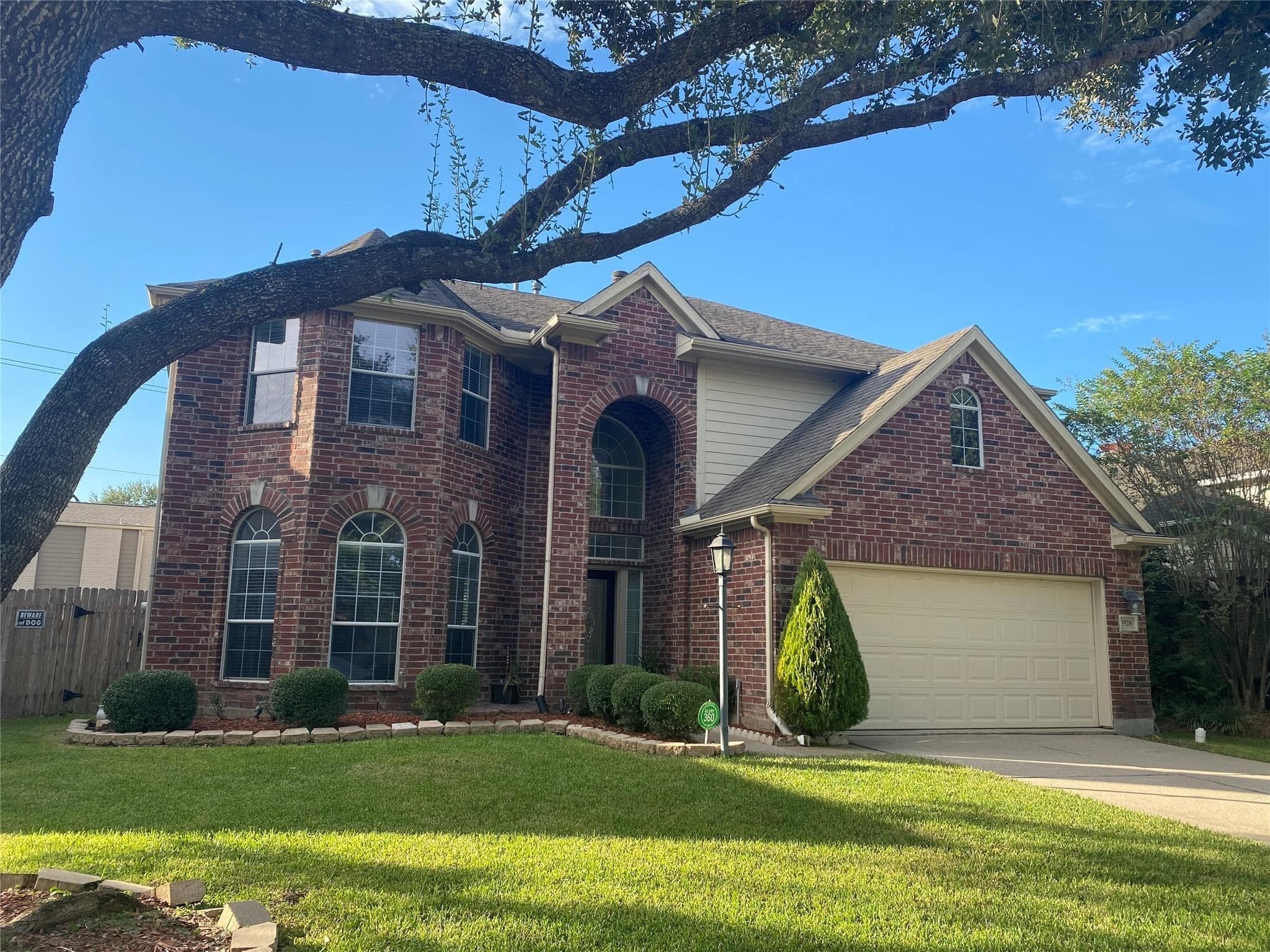 3526 Pine Valley Drive