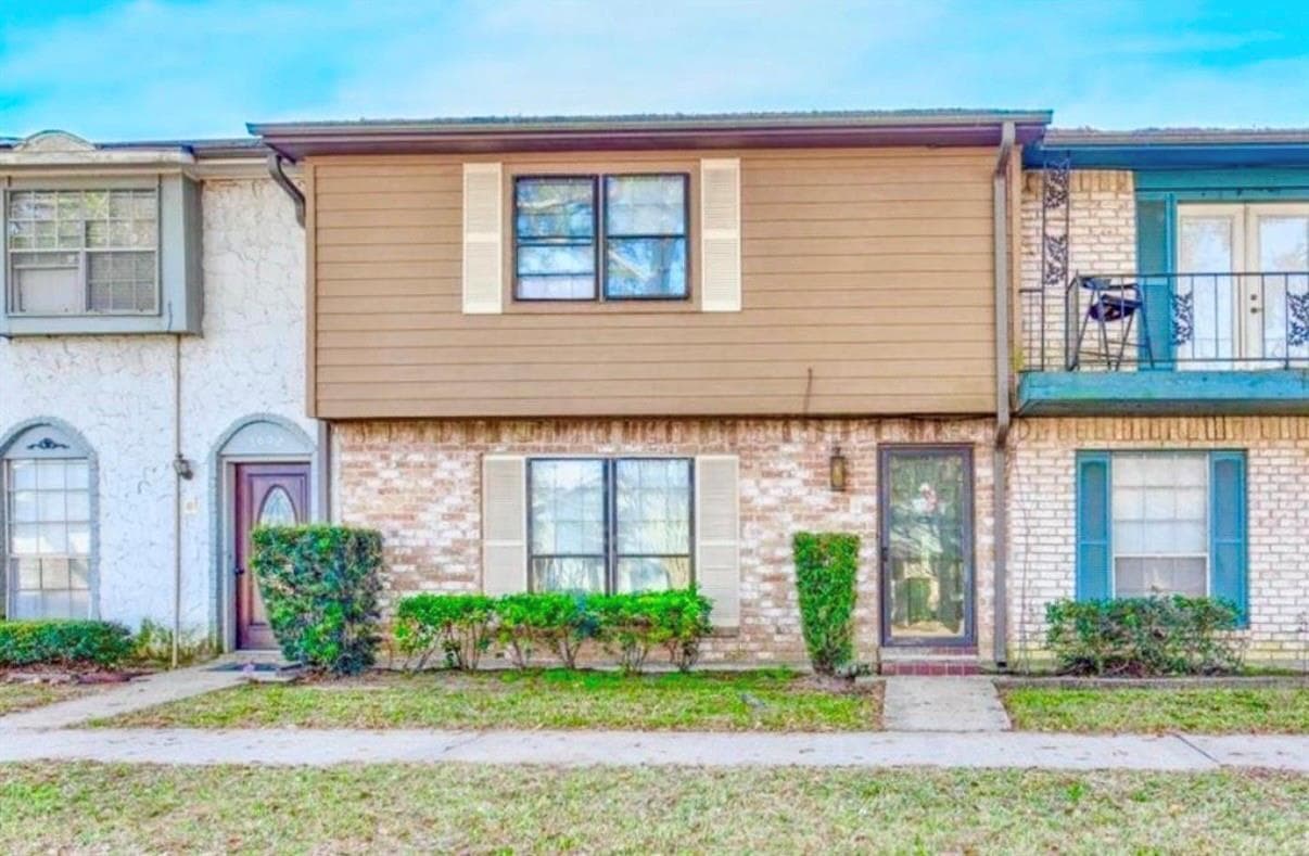 3860 Laura Leigh Drive