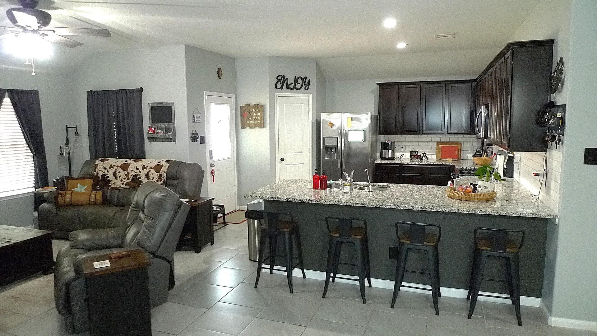 3919 Mcdonough Way