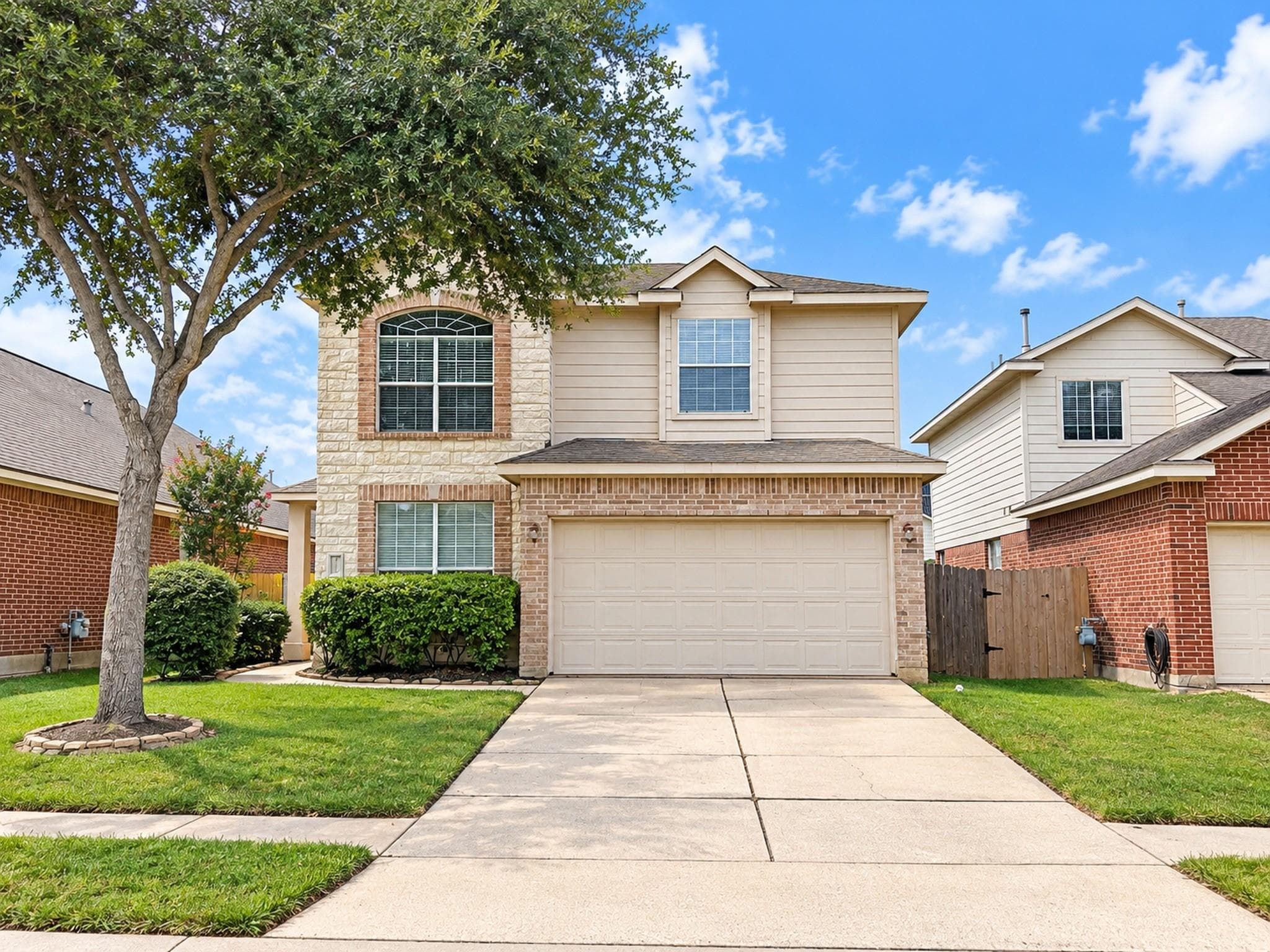26410 Richwood Oaks Drive